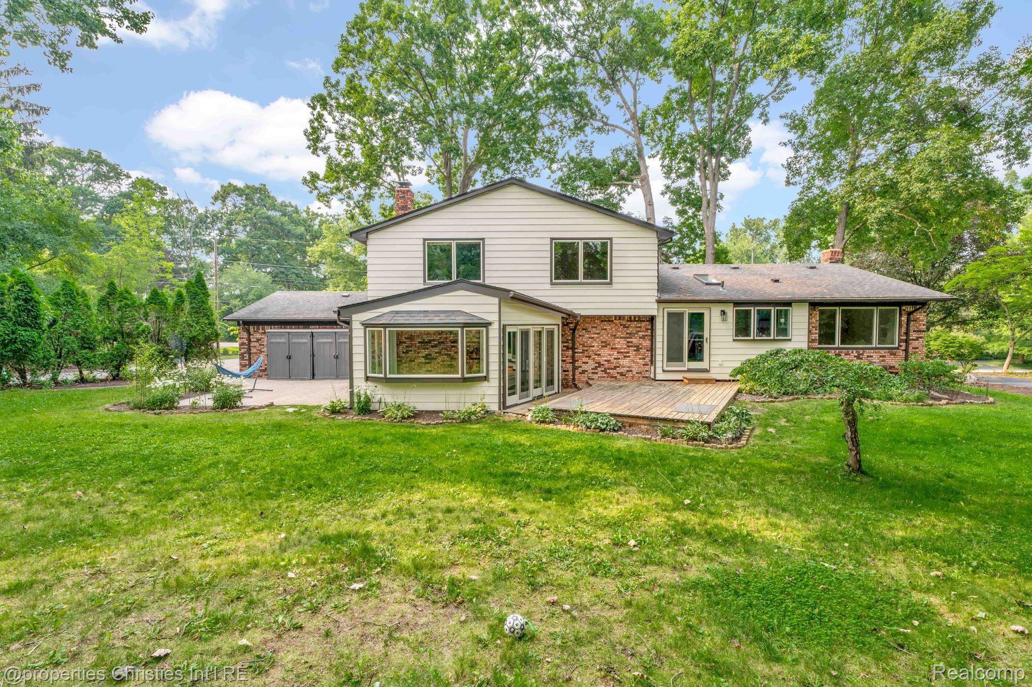 2049 SHORE HILL Drive