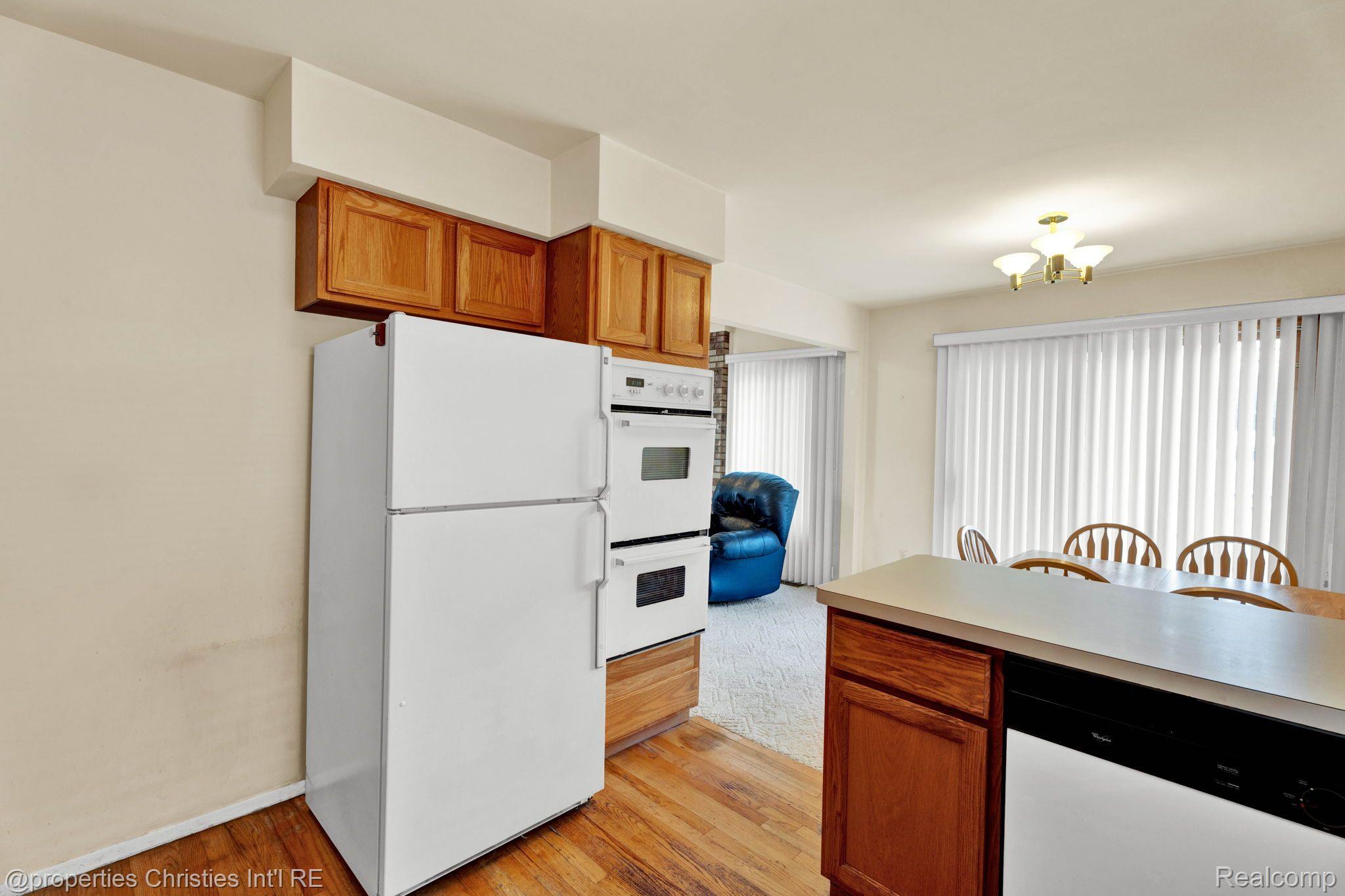 1736 LANGFORD Drive