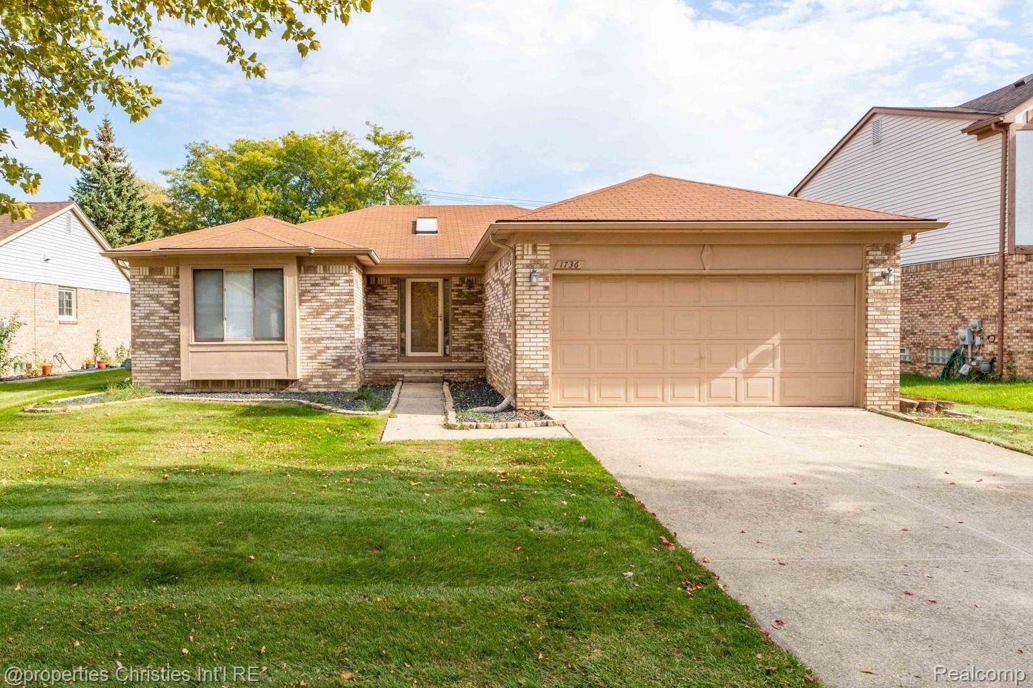 1736 LANGFORD Drive