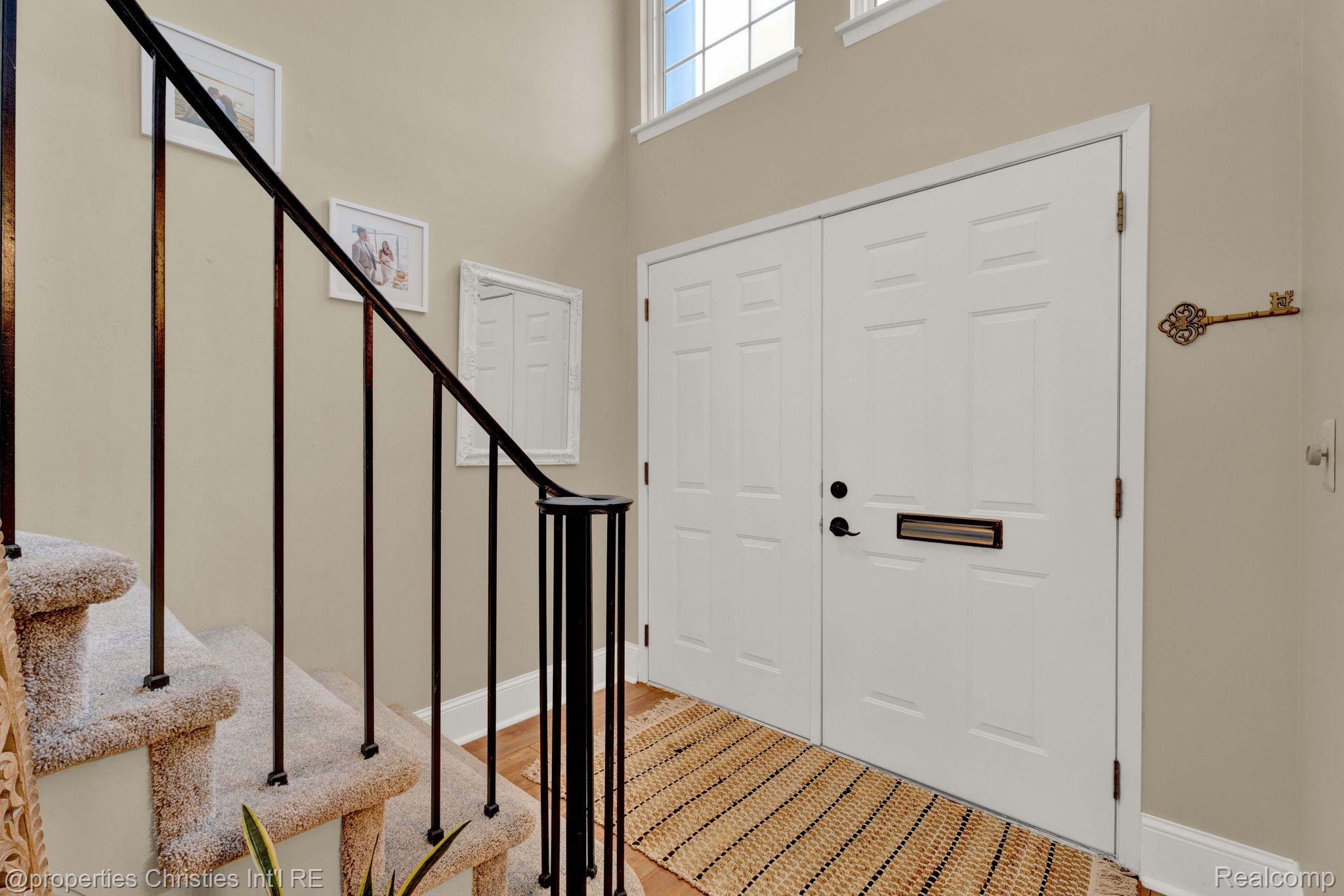 37473 CHARTER OAKS Boulevard