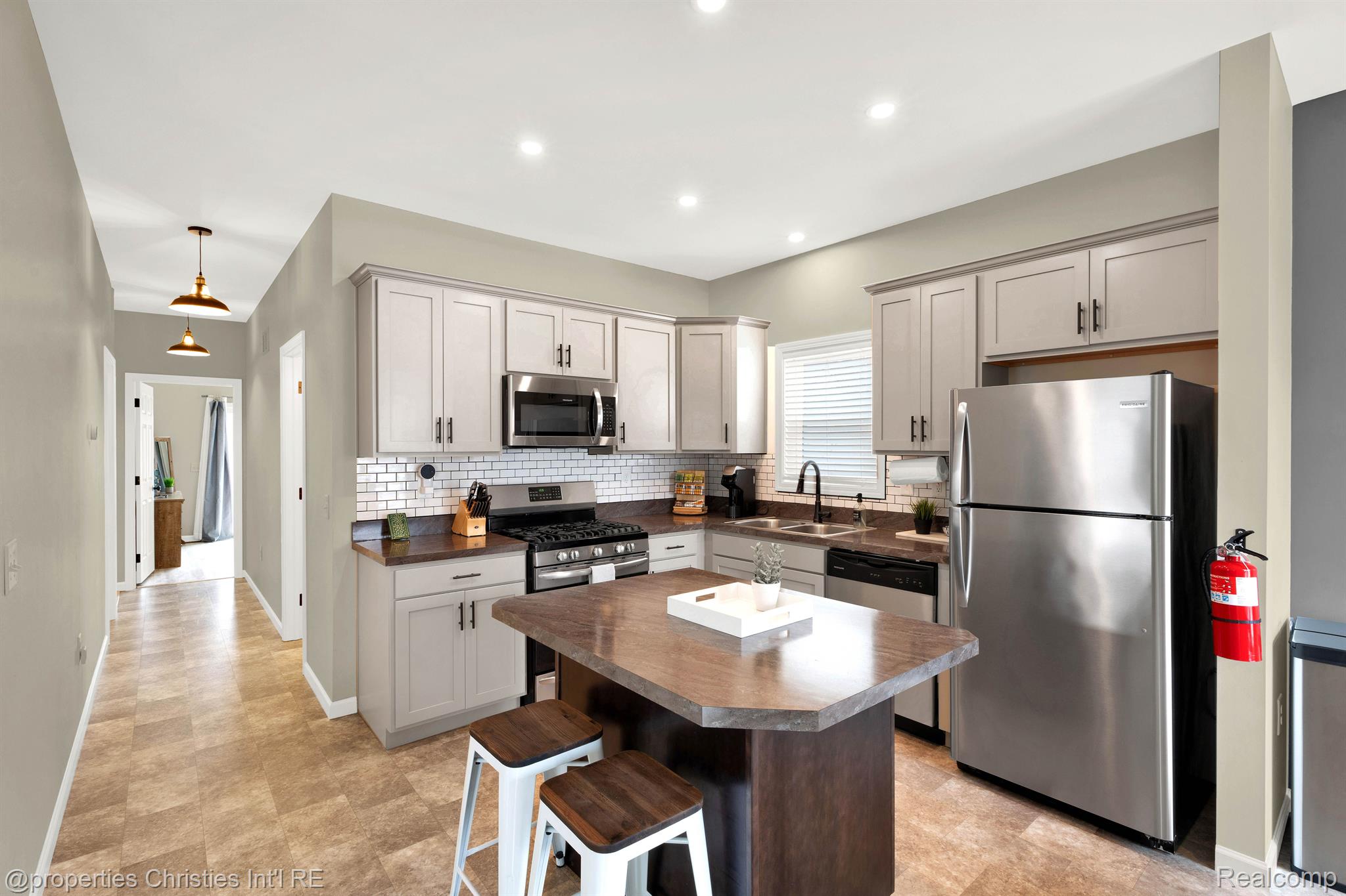 Kitchen 4-bedroom Colonial home for sale at 27097 Alger Boulevard, Madison Heights City, MI