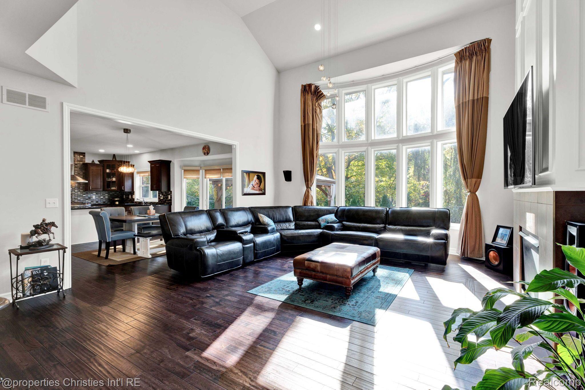 2118 CHAPS Drive