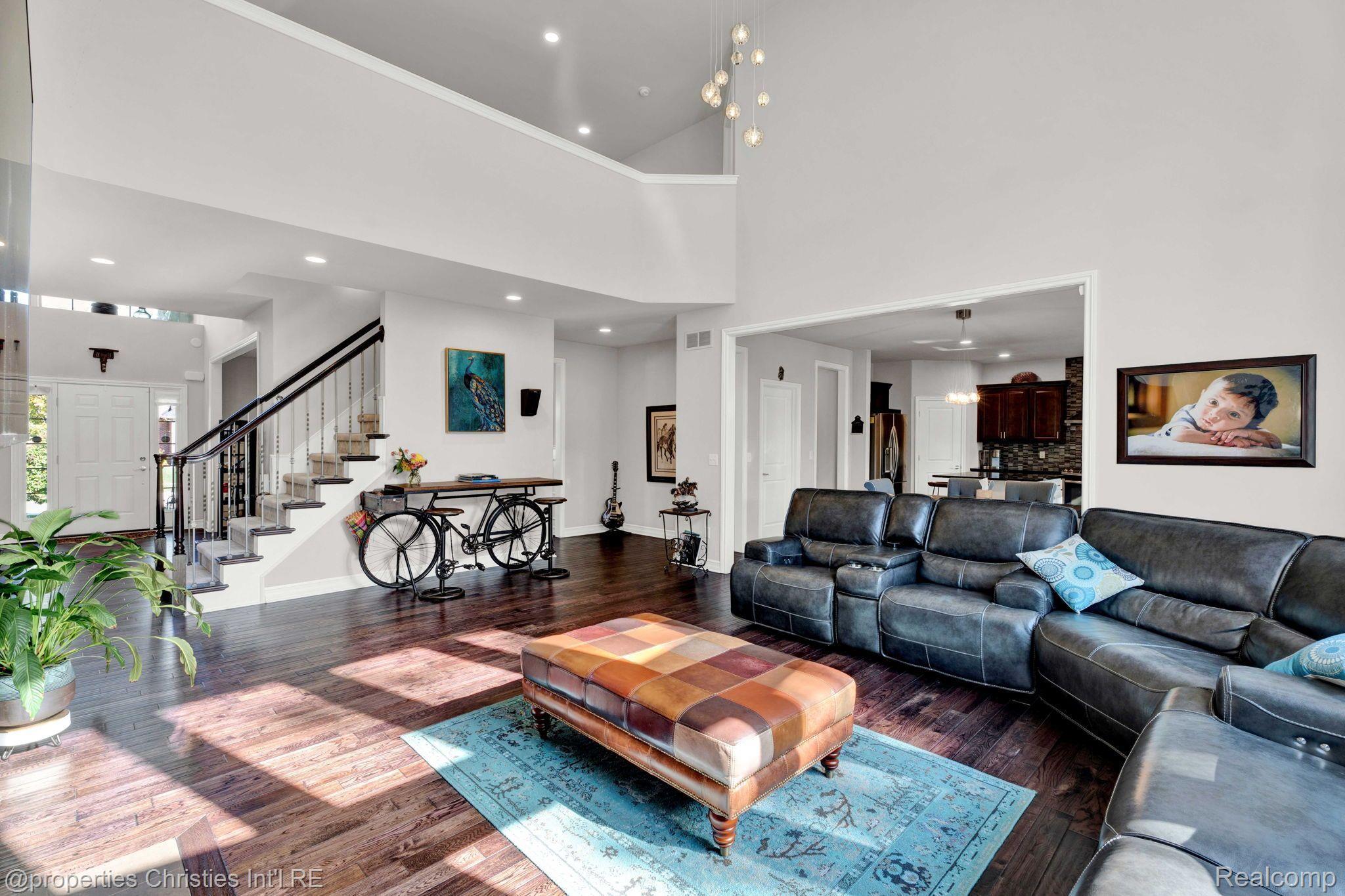 2118 CHAPS Drive