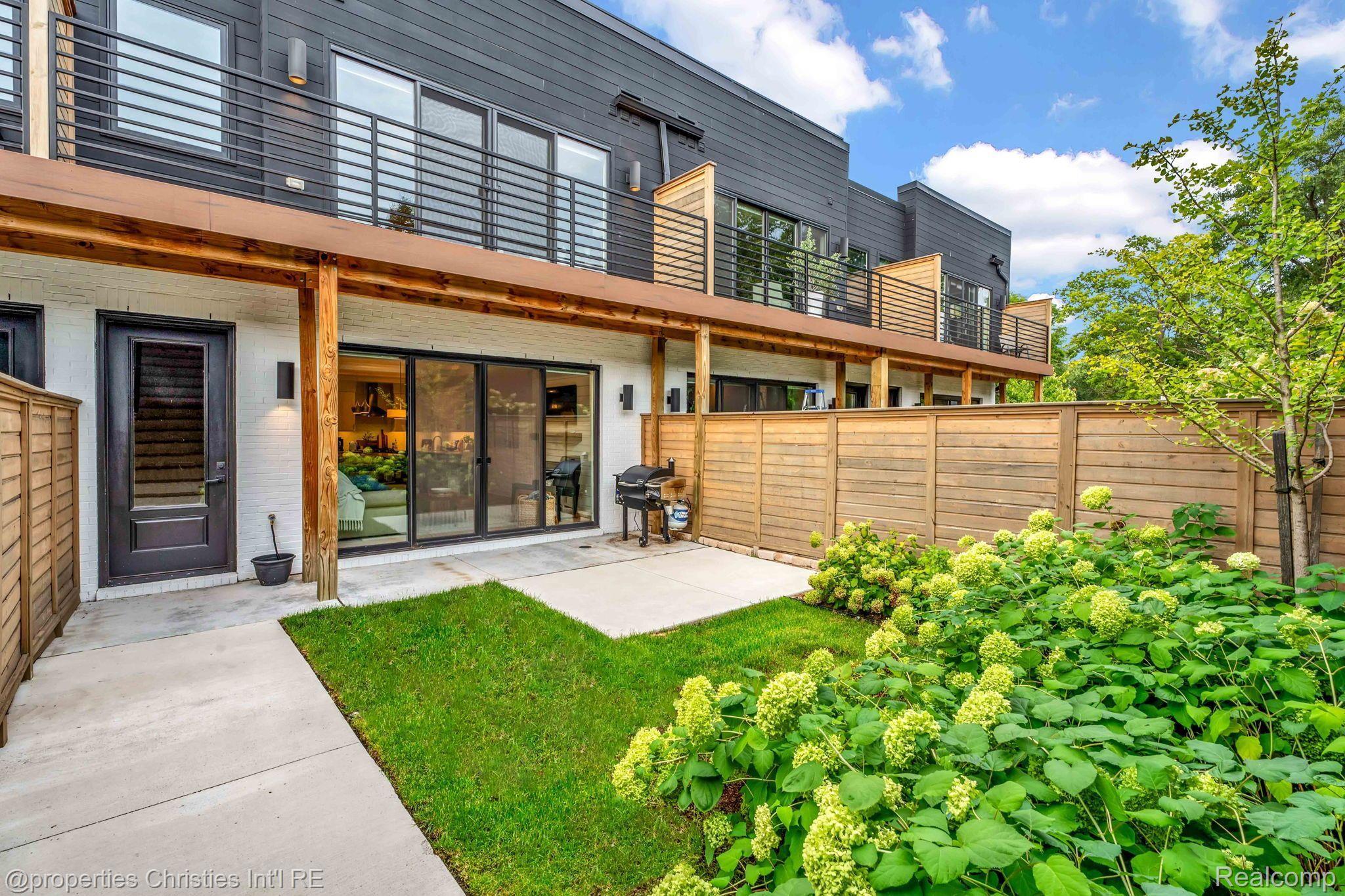 730 E Parent Avenue