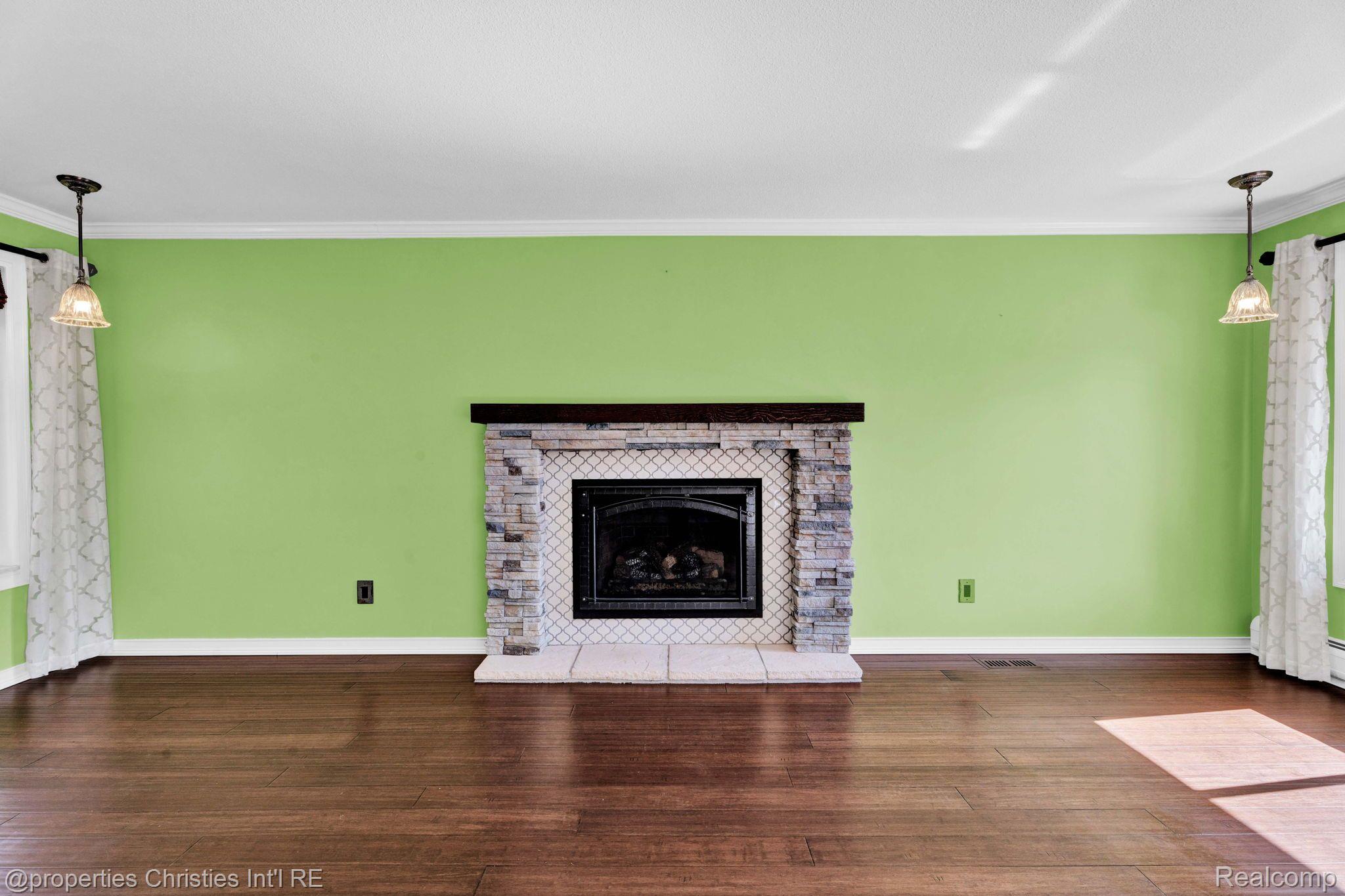 36106 Boyce Drive