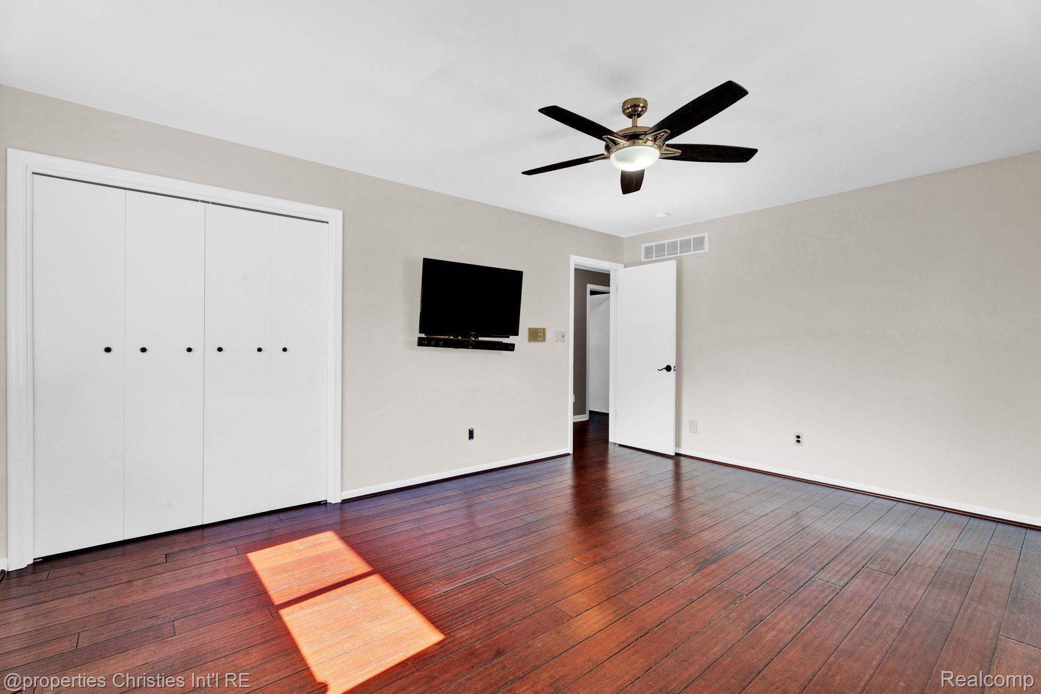 36106 Boyce Drive