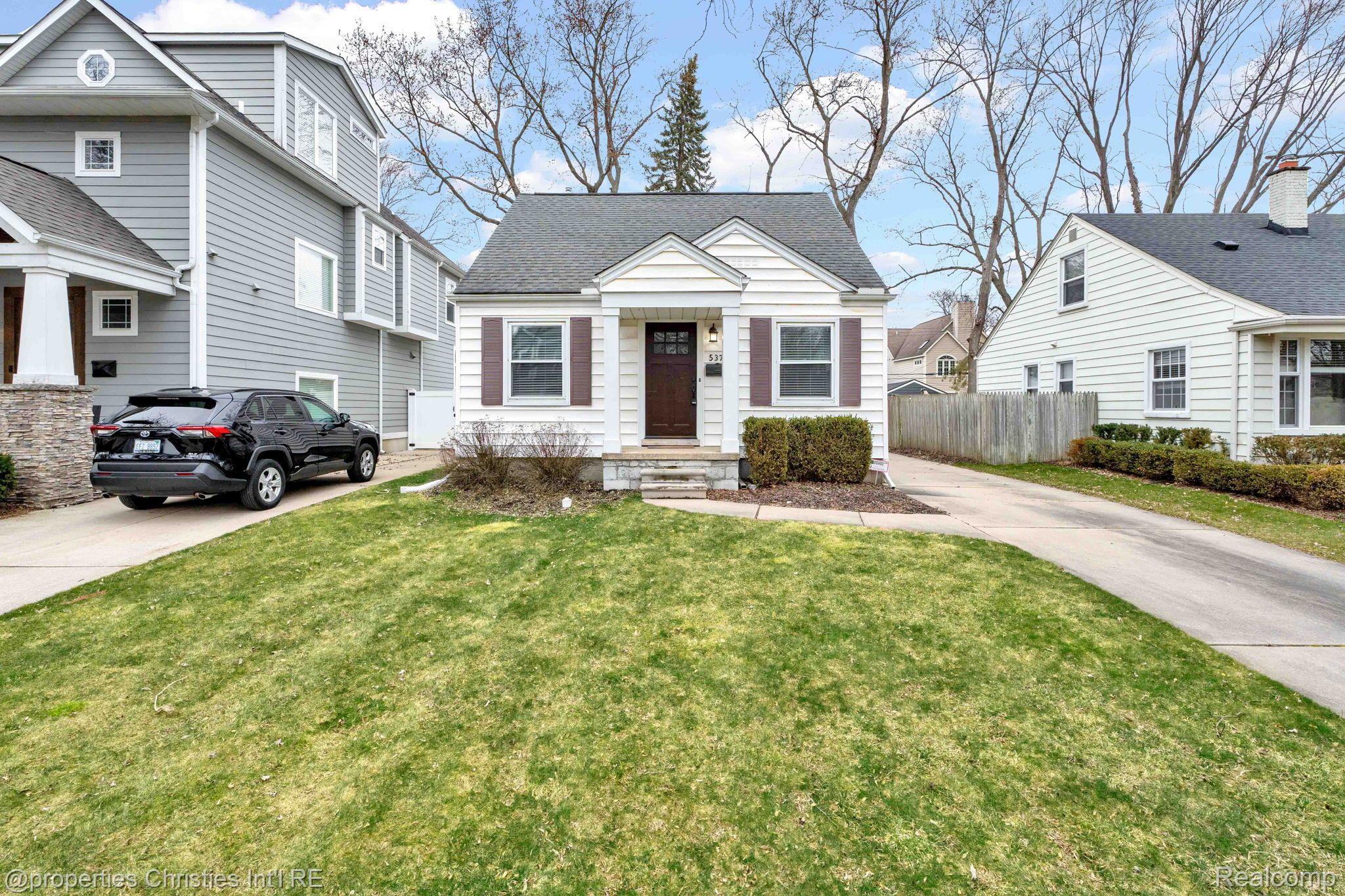 537 BIRD Avenue