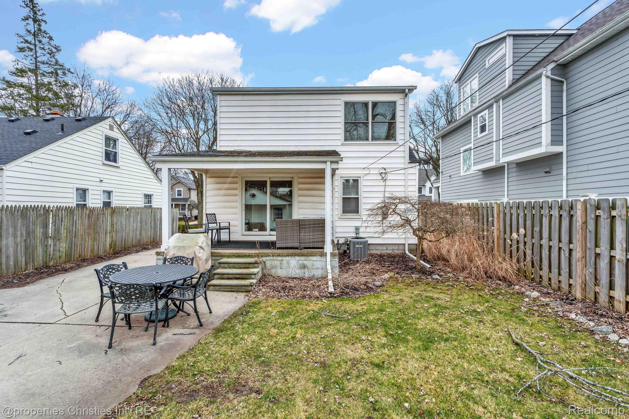 537 BIRD Avenue