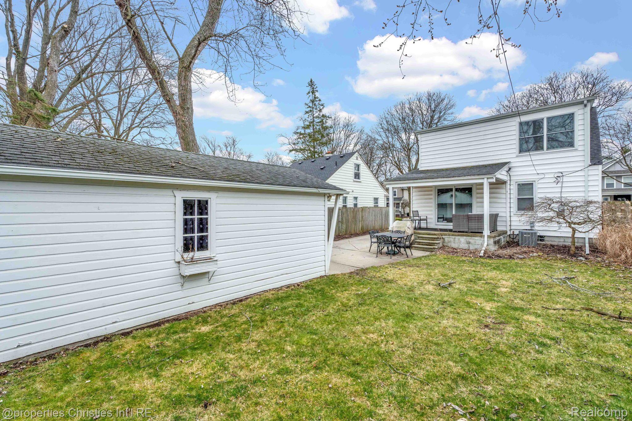 537 BIRD Avenue