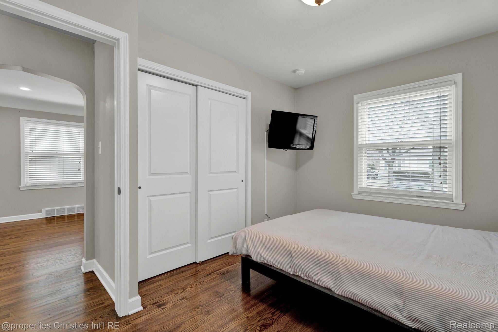 537 BIRD Avenue