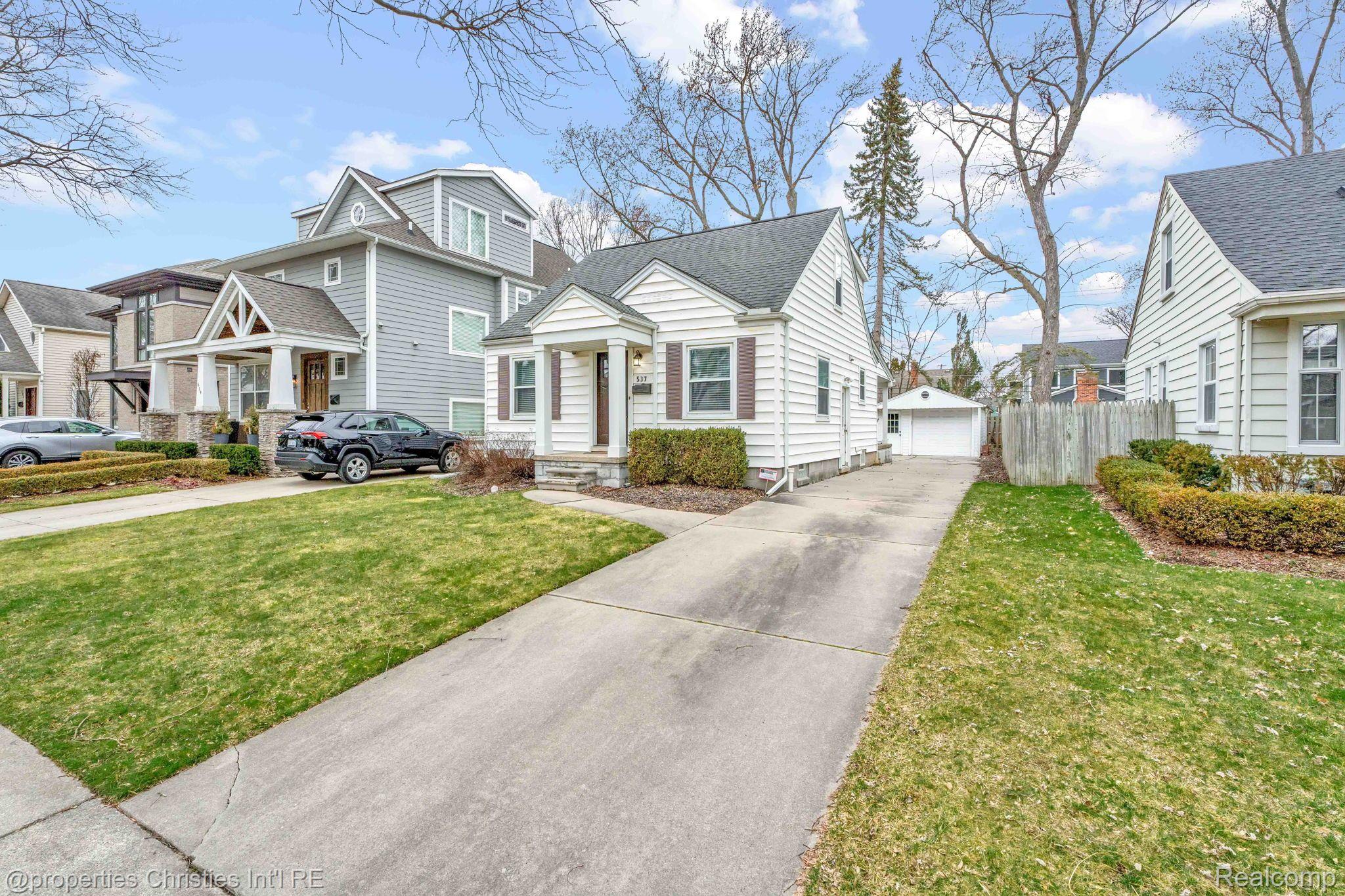537 BIRD Avenue