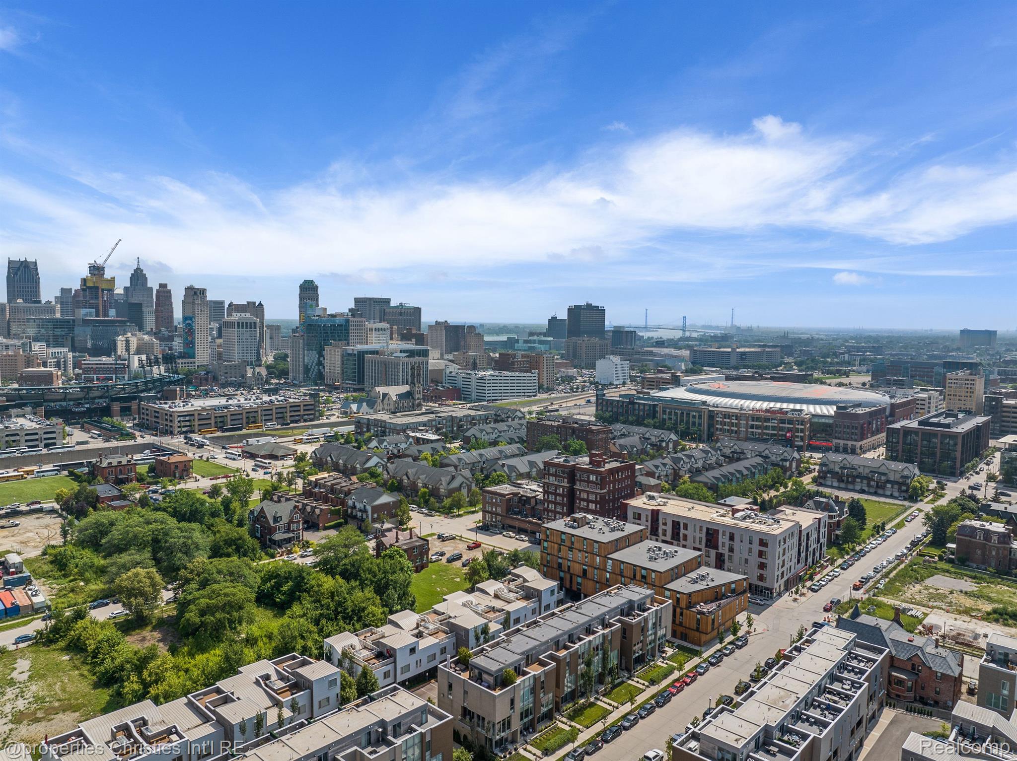 2654 John R Street 10