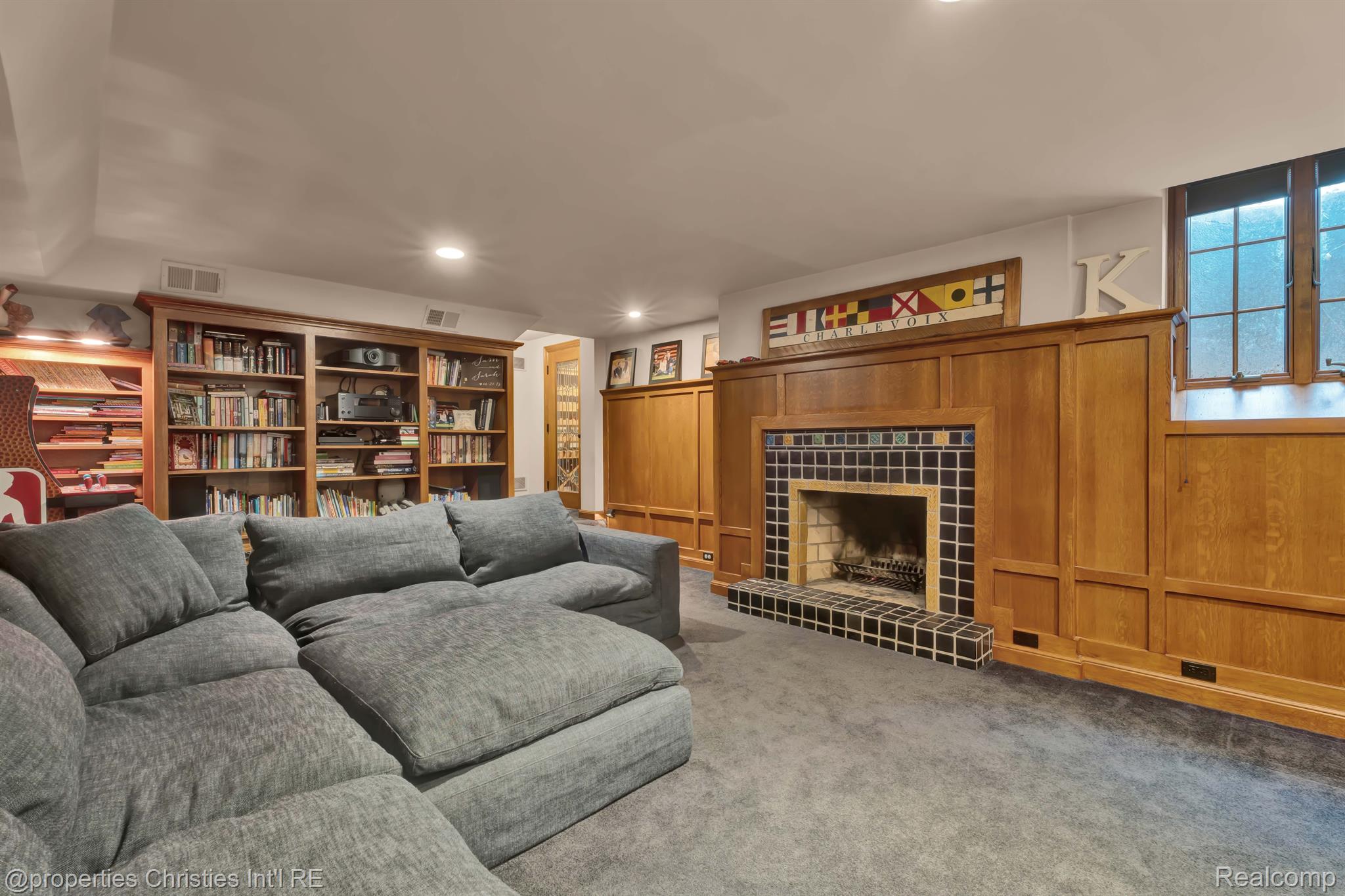 8685 Hendrie Boulevard