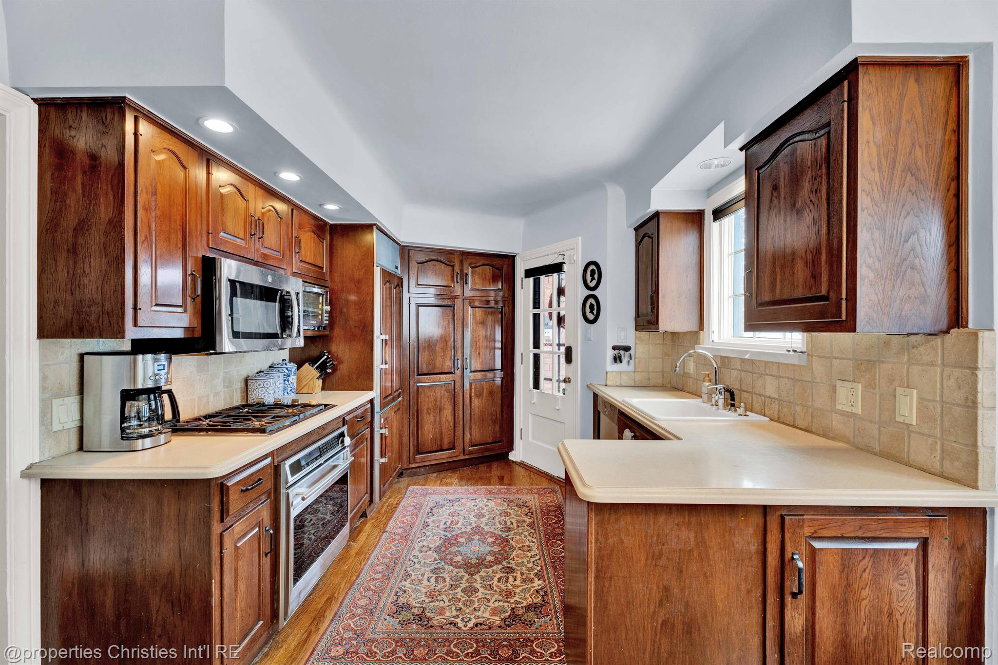 8685 Hendrie Boulevard