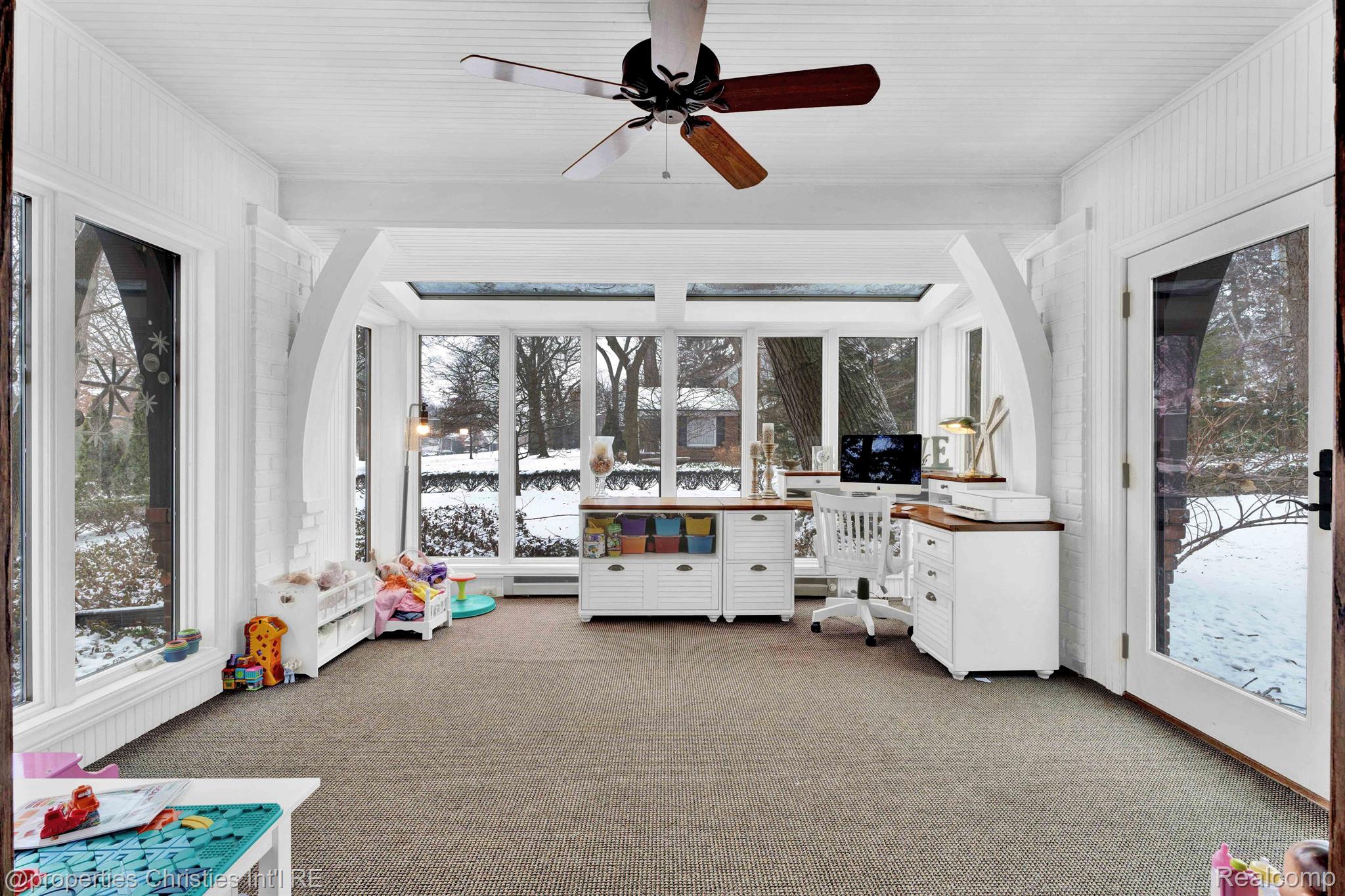 8685 Hendrie Boulevard