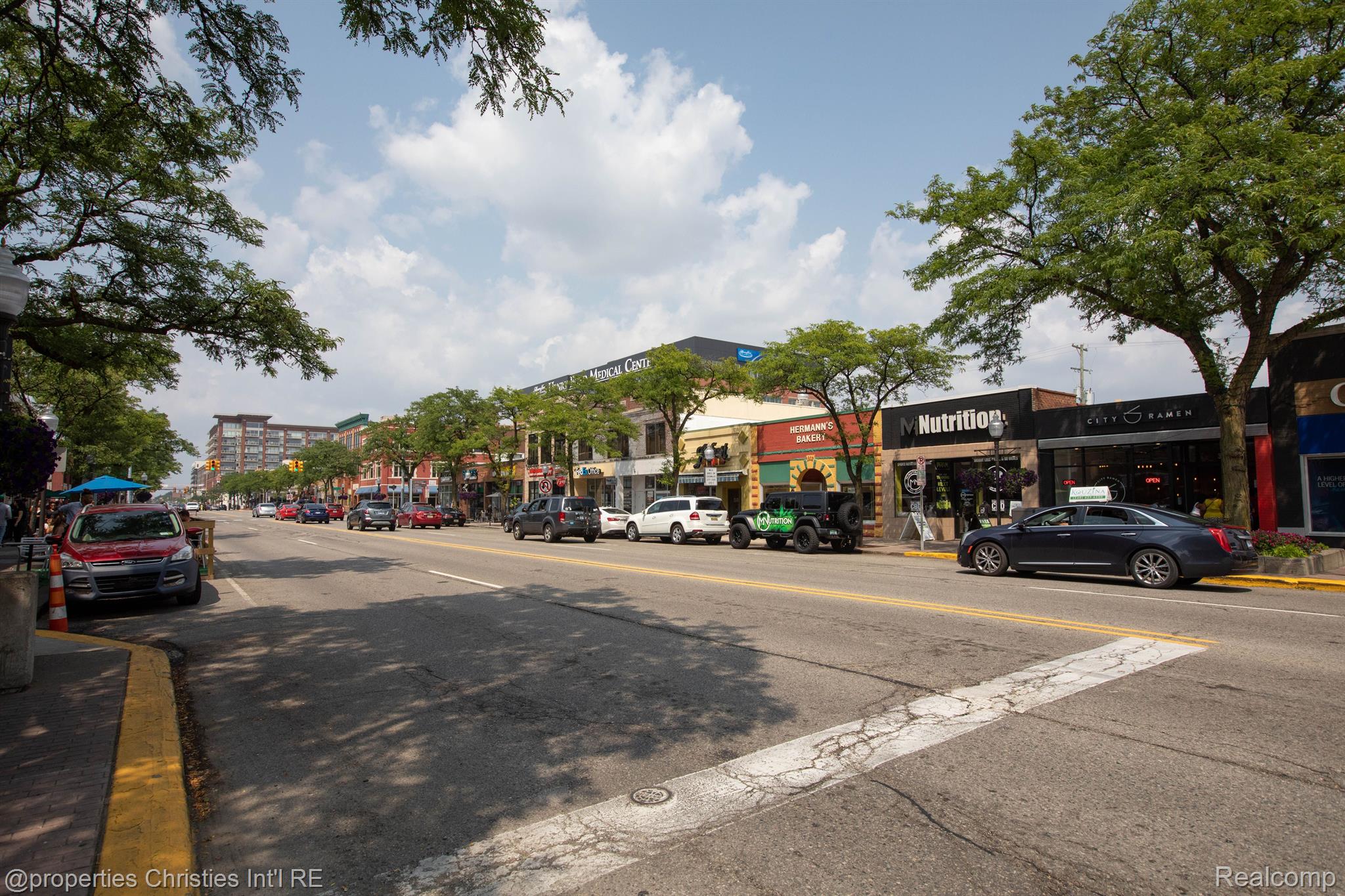 820 E 2nd Street