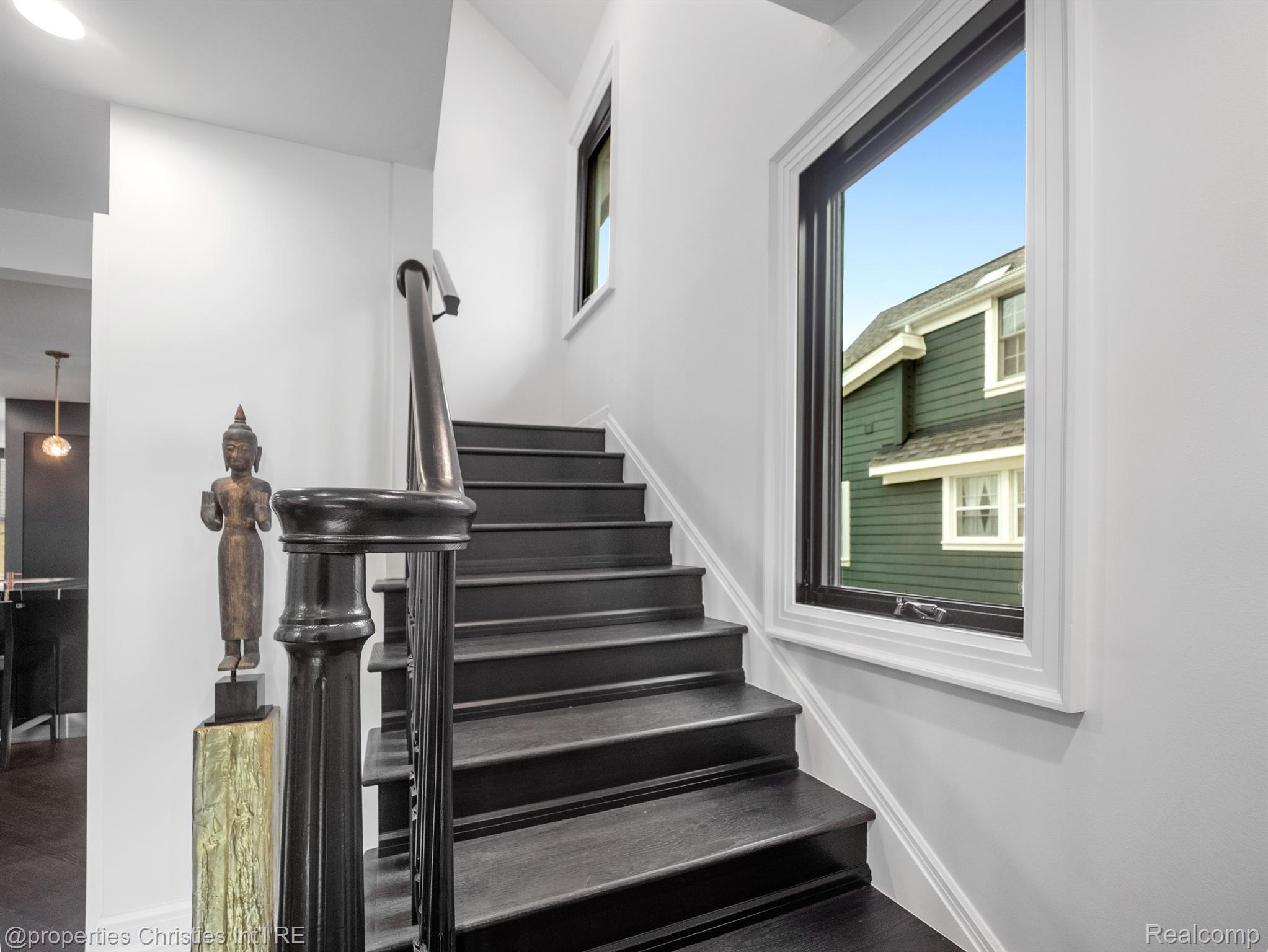 672 Chester Street