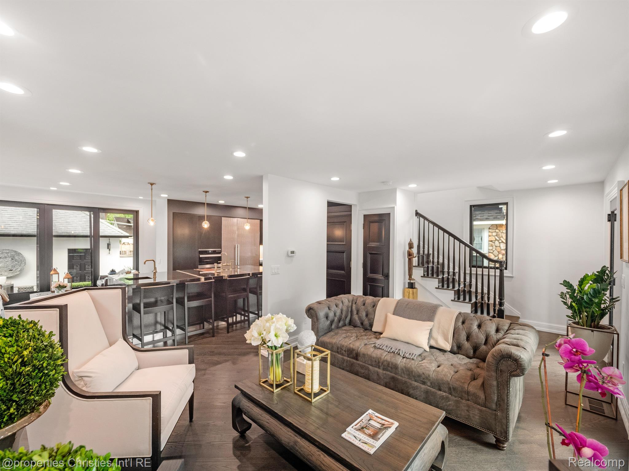 672 Chester Street