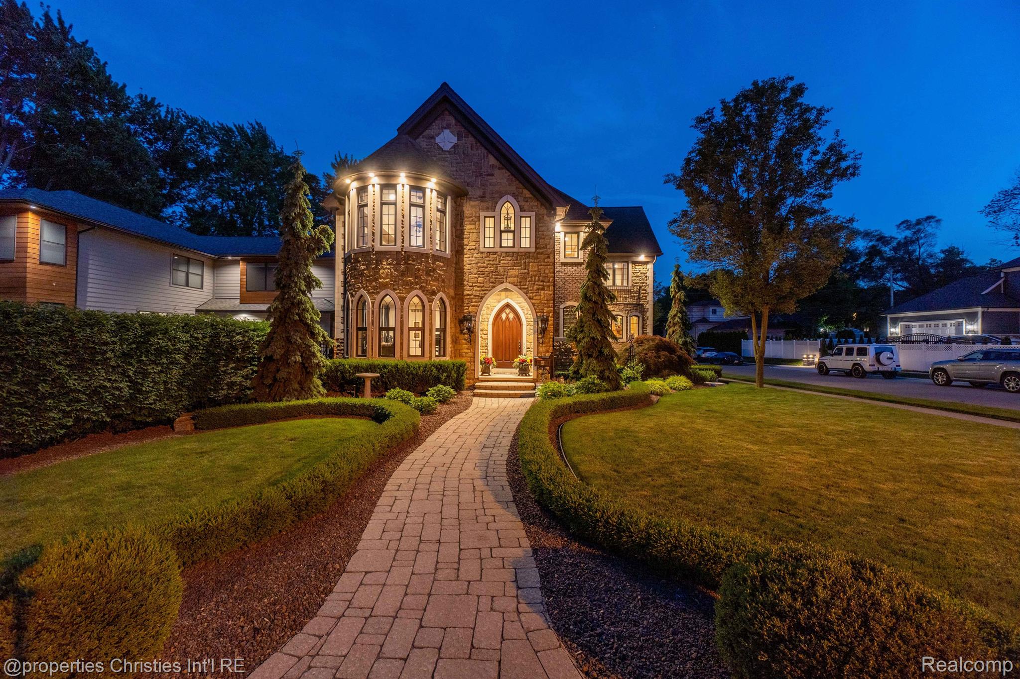 302 Forest Avenue