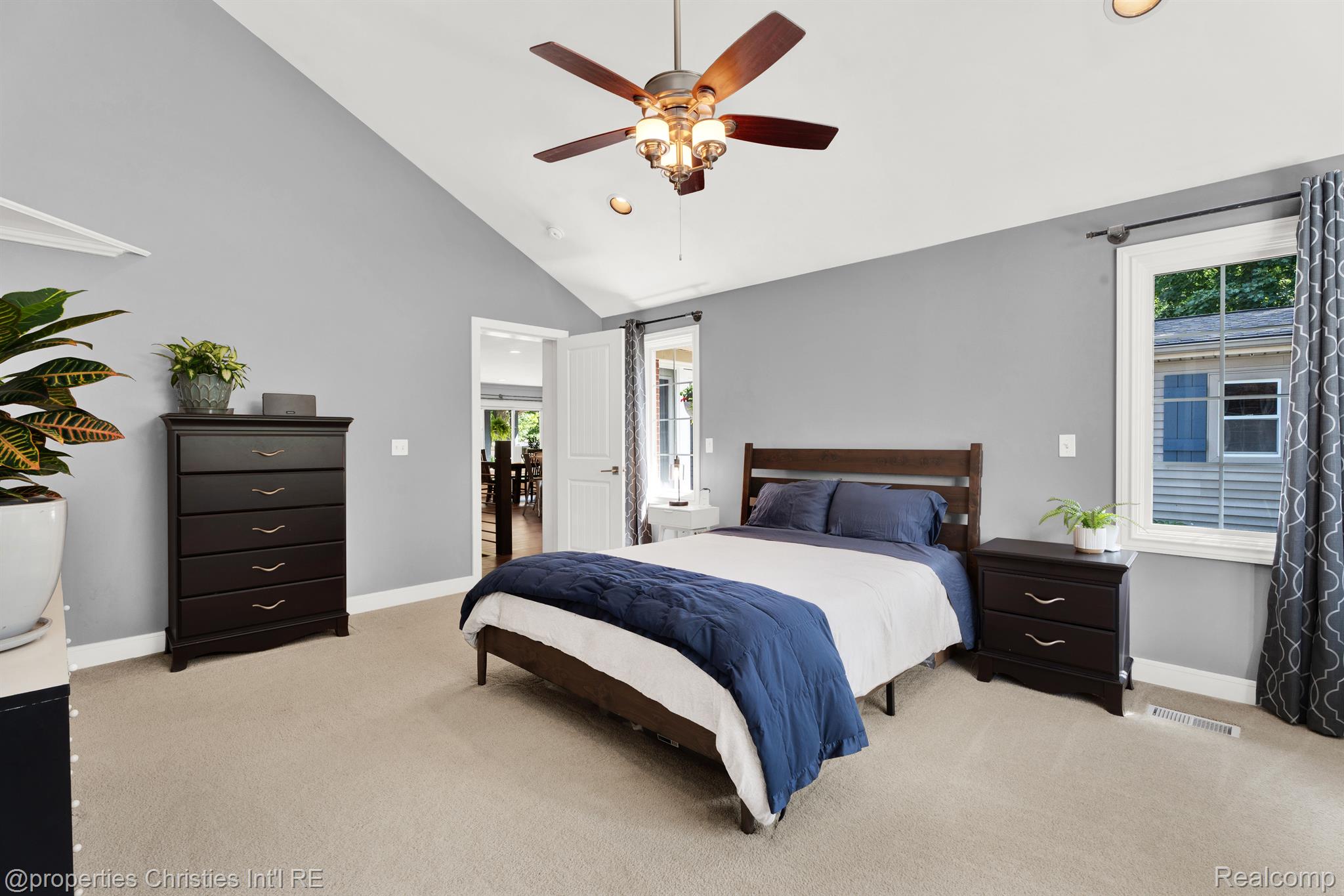 58219 Kimber Street