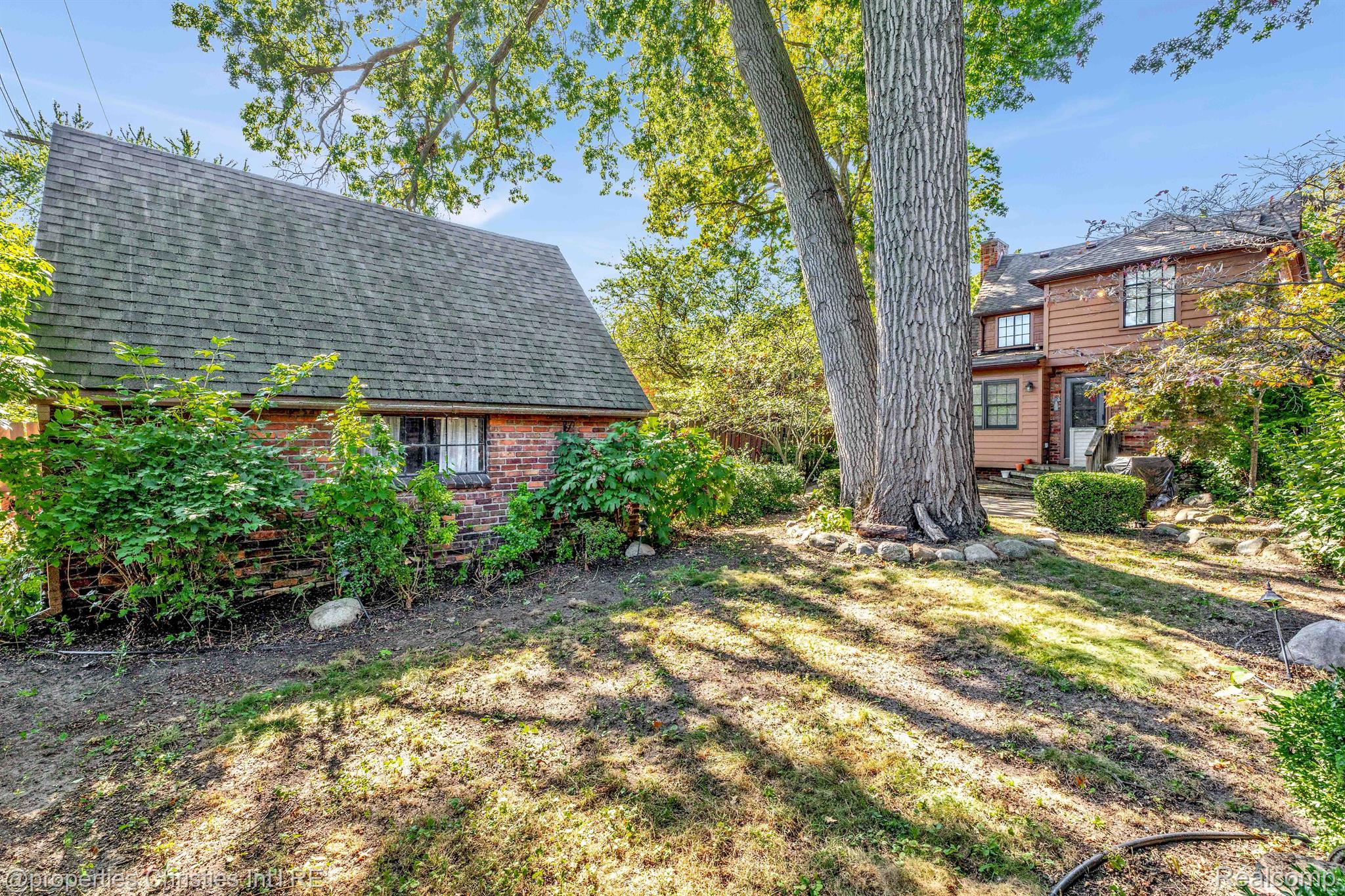 20150 LICHFIELD Road