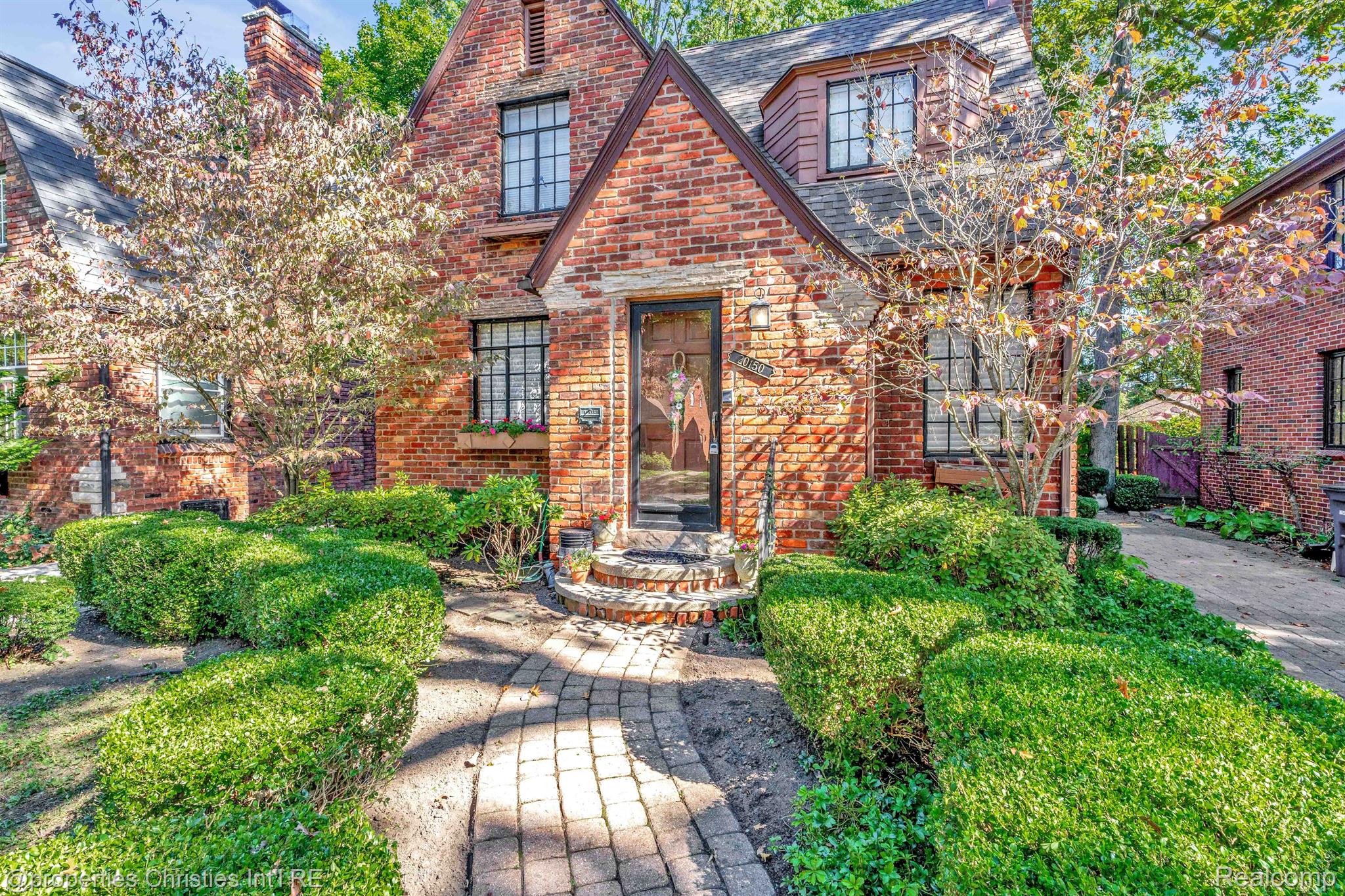 20150 LICHFIELD Road