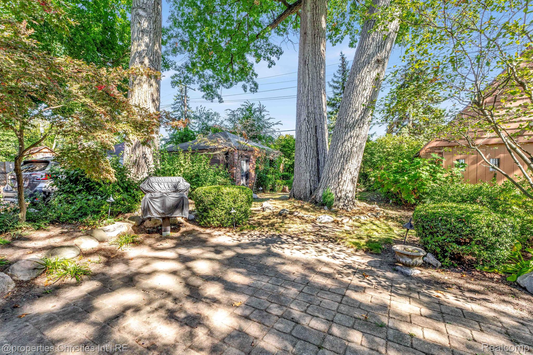 20150 LICHFIELD Road