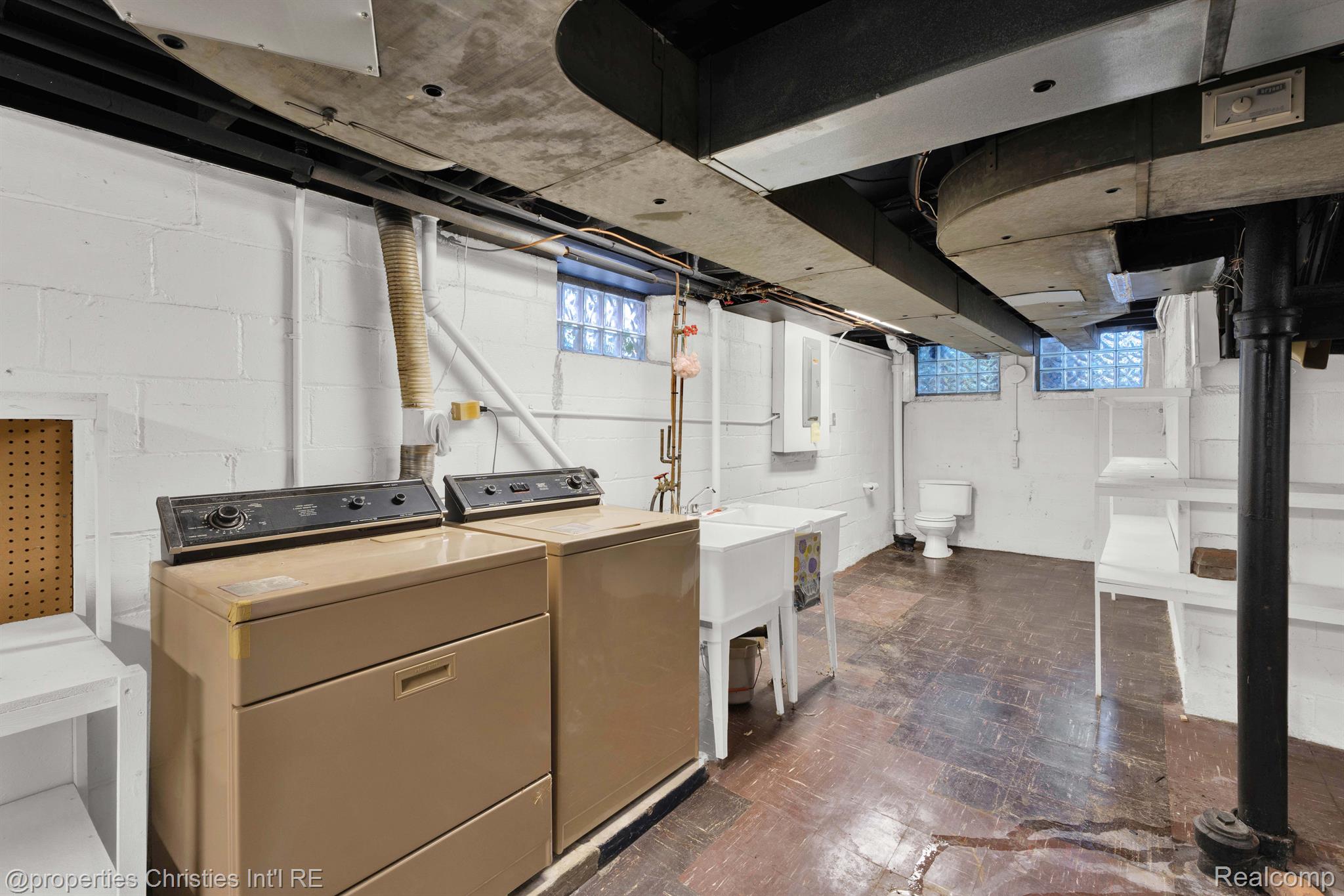 20150 LICHFIELD Road