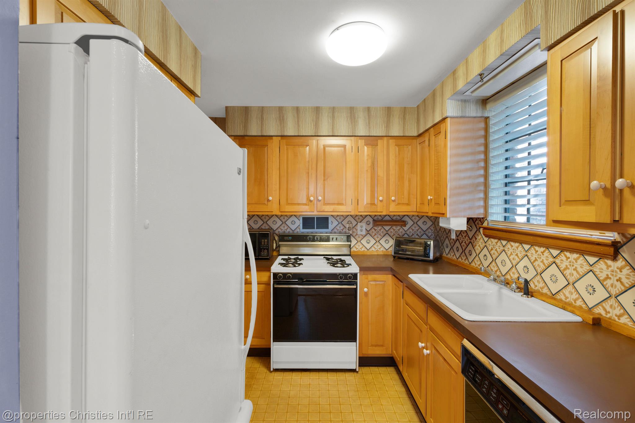 20150 LICHFIELD Road