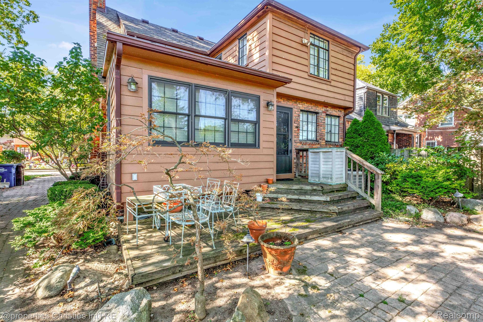20150 LICHFIELD Road