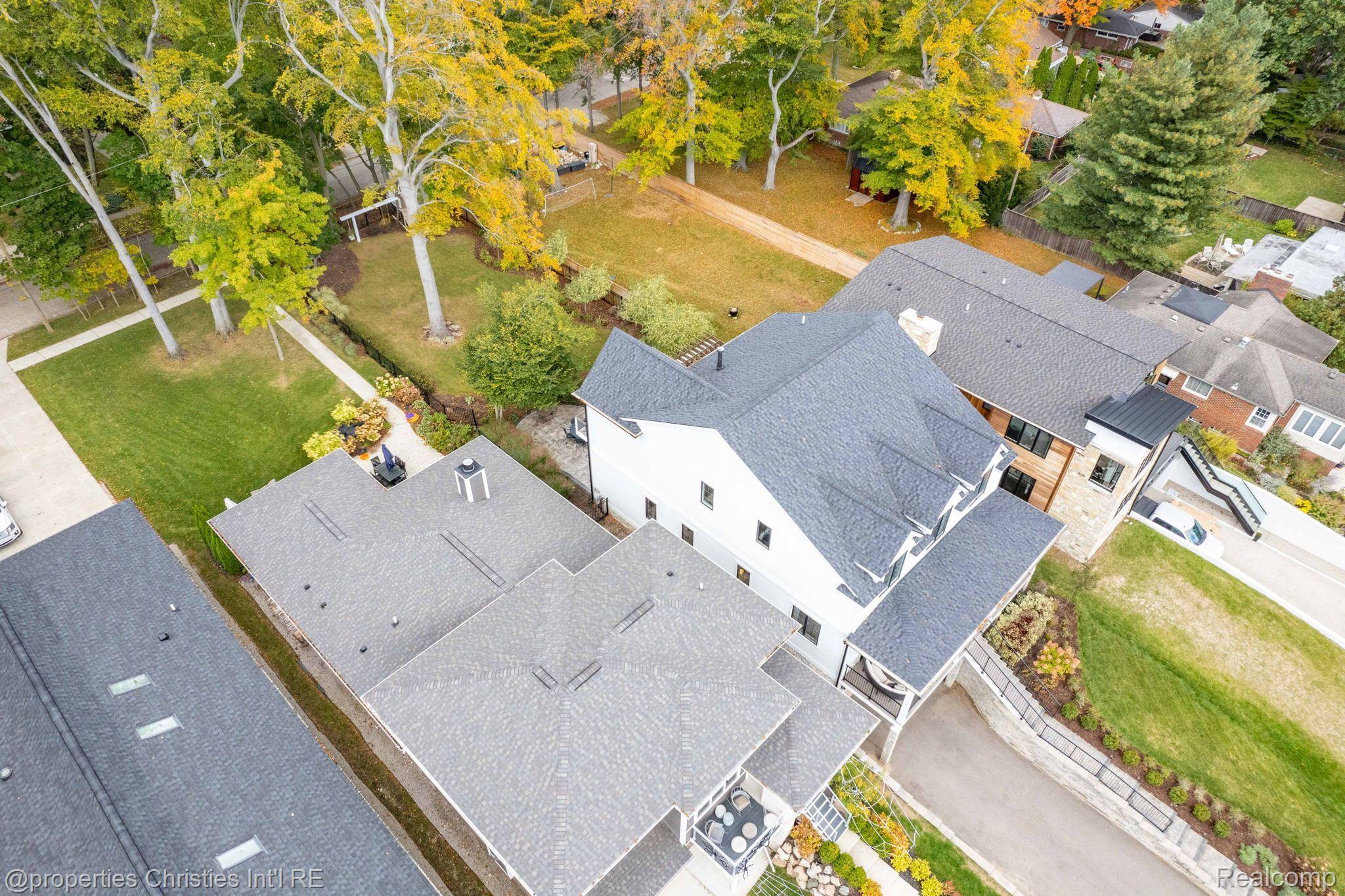 2829 VINSETTA Boulevard