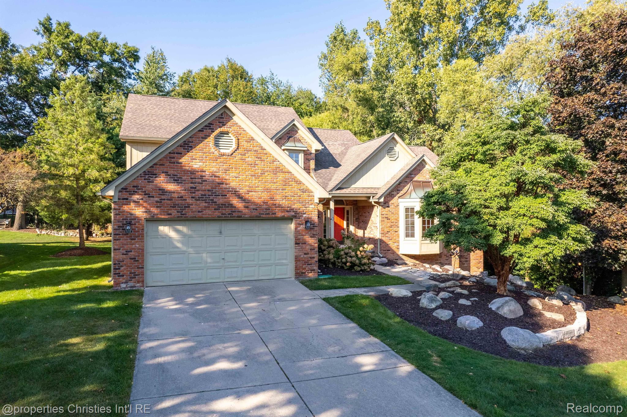 2160 Reagan Drive