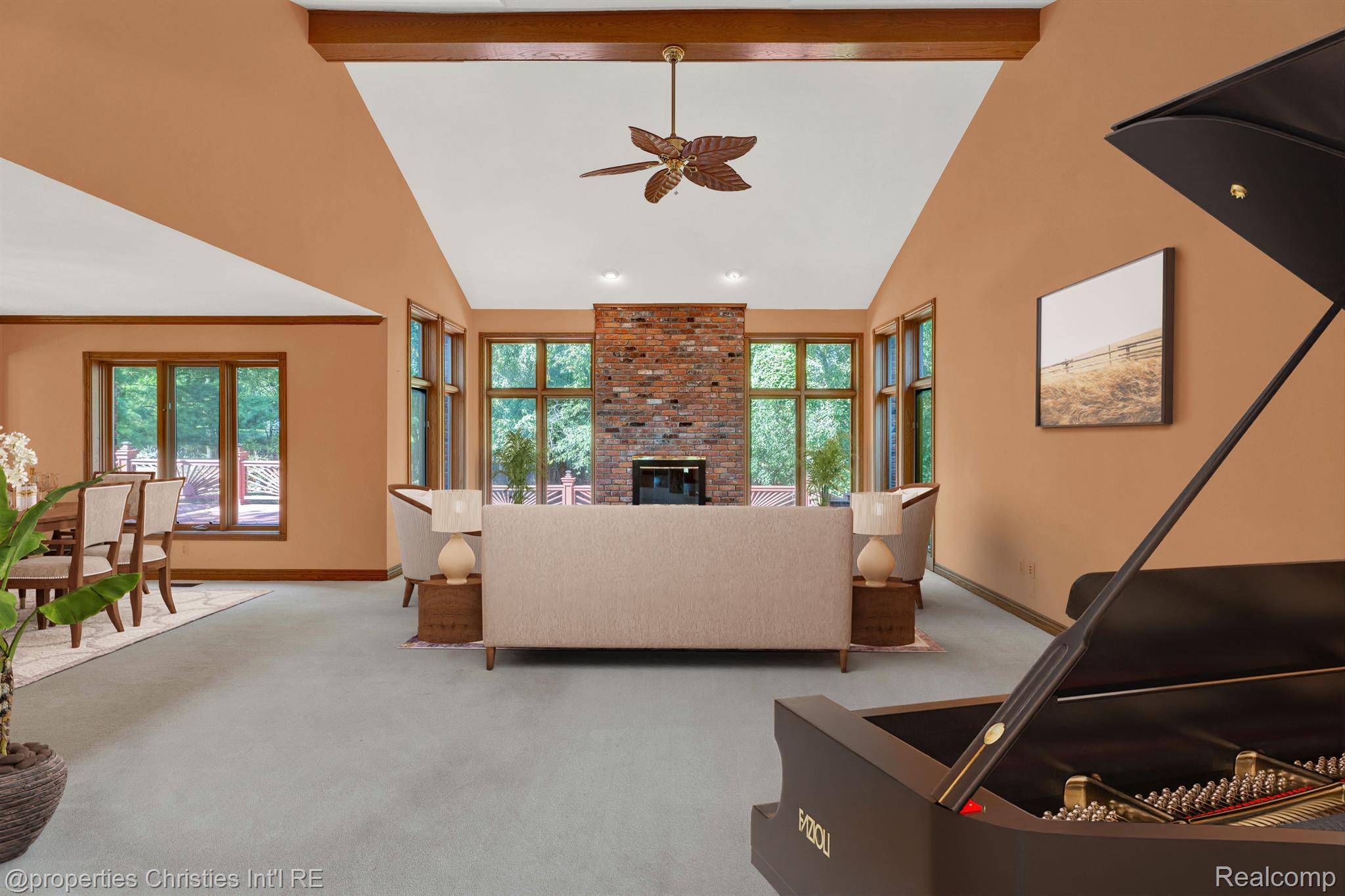2160 Reagan Drive