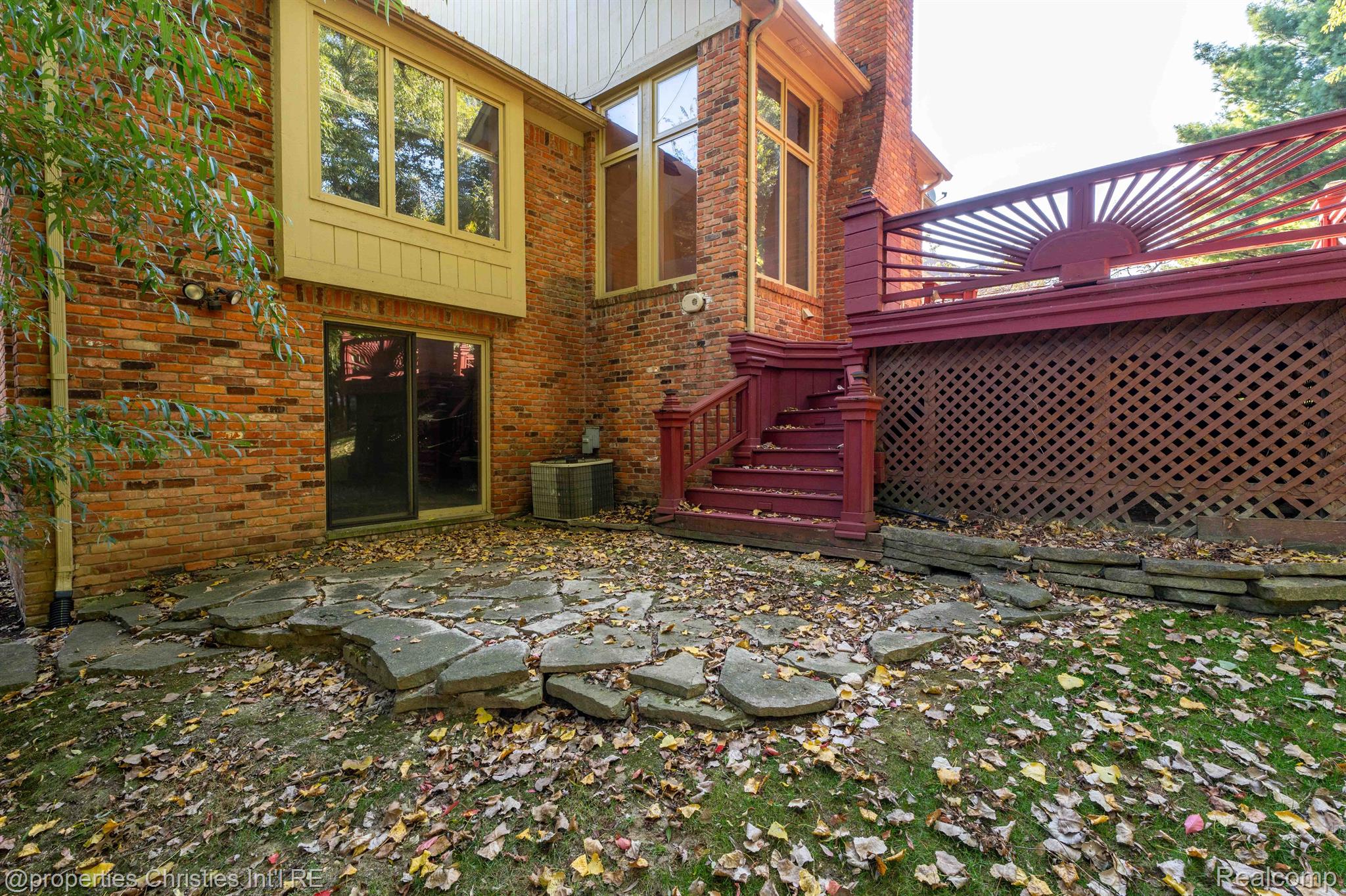 2160 Reagan Drive