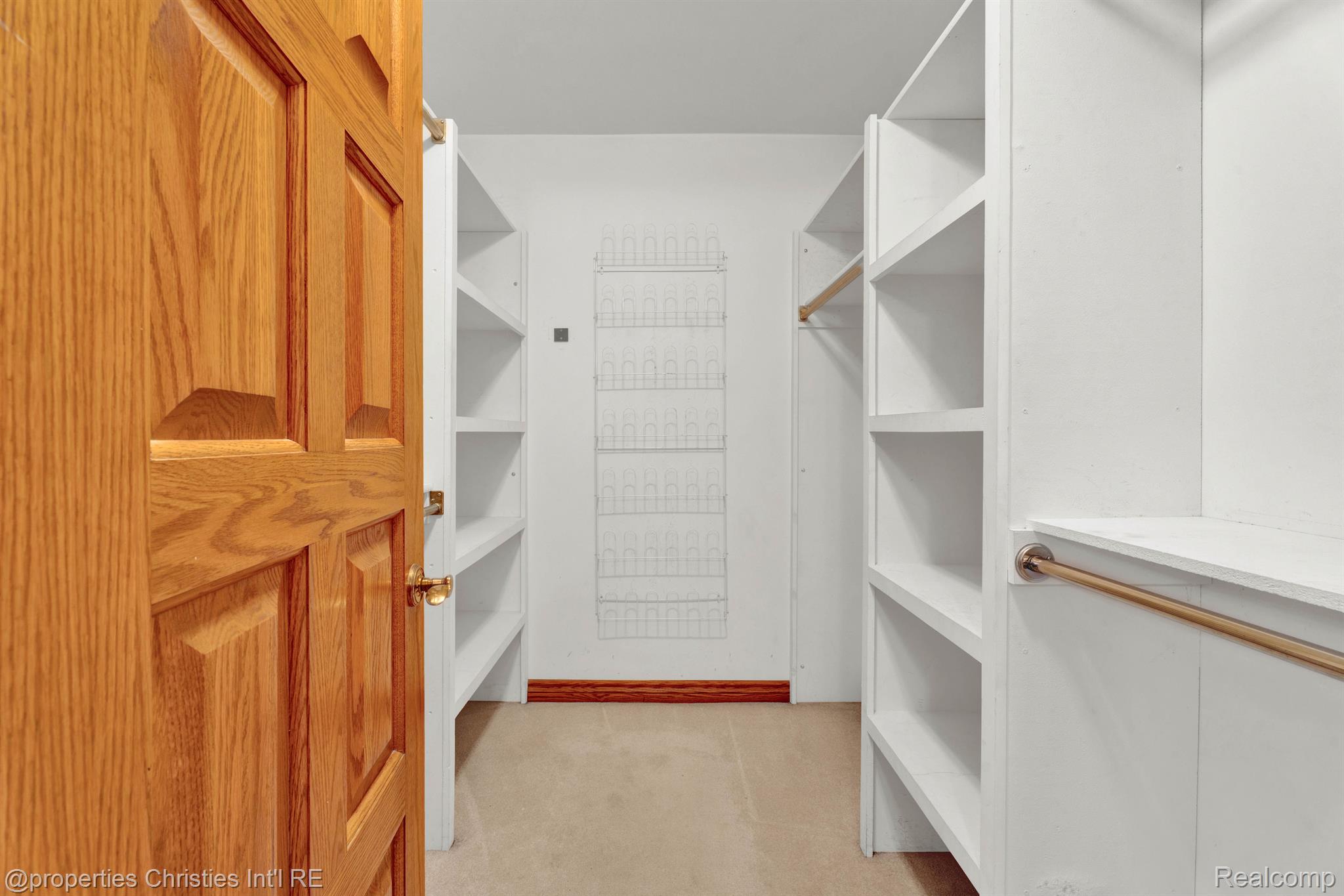 2160 Reagan Drive