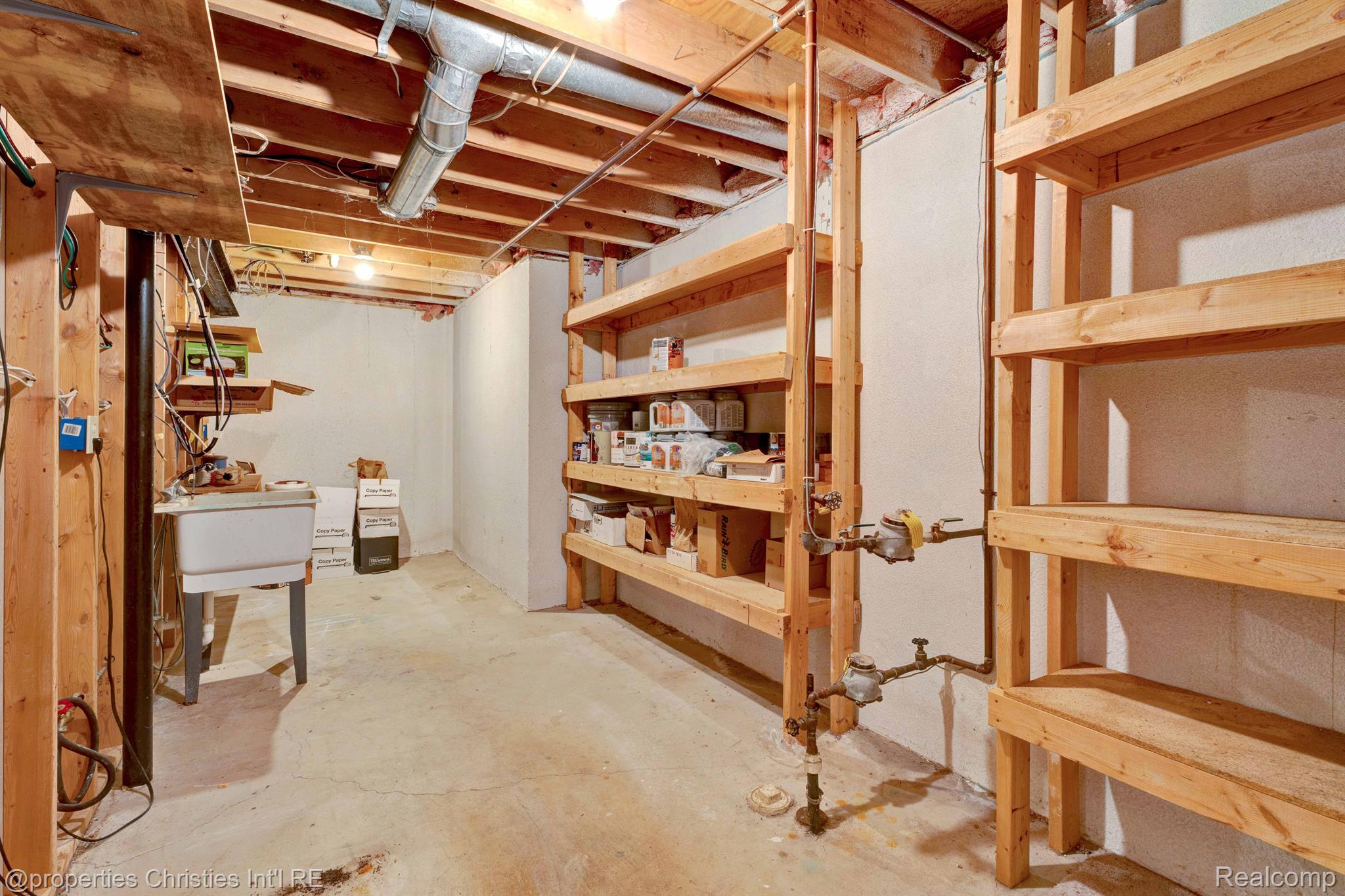 2160 Reagan Drive