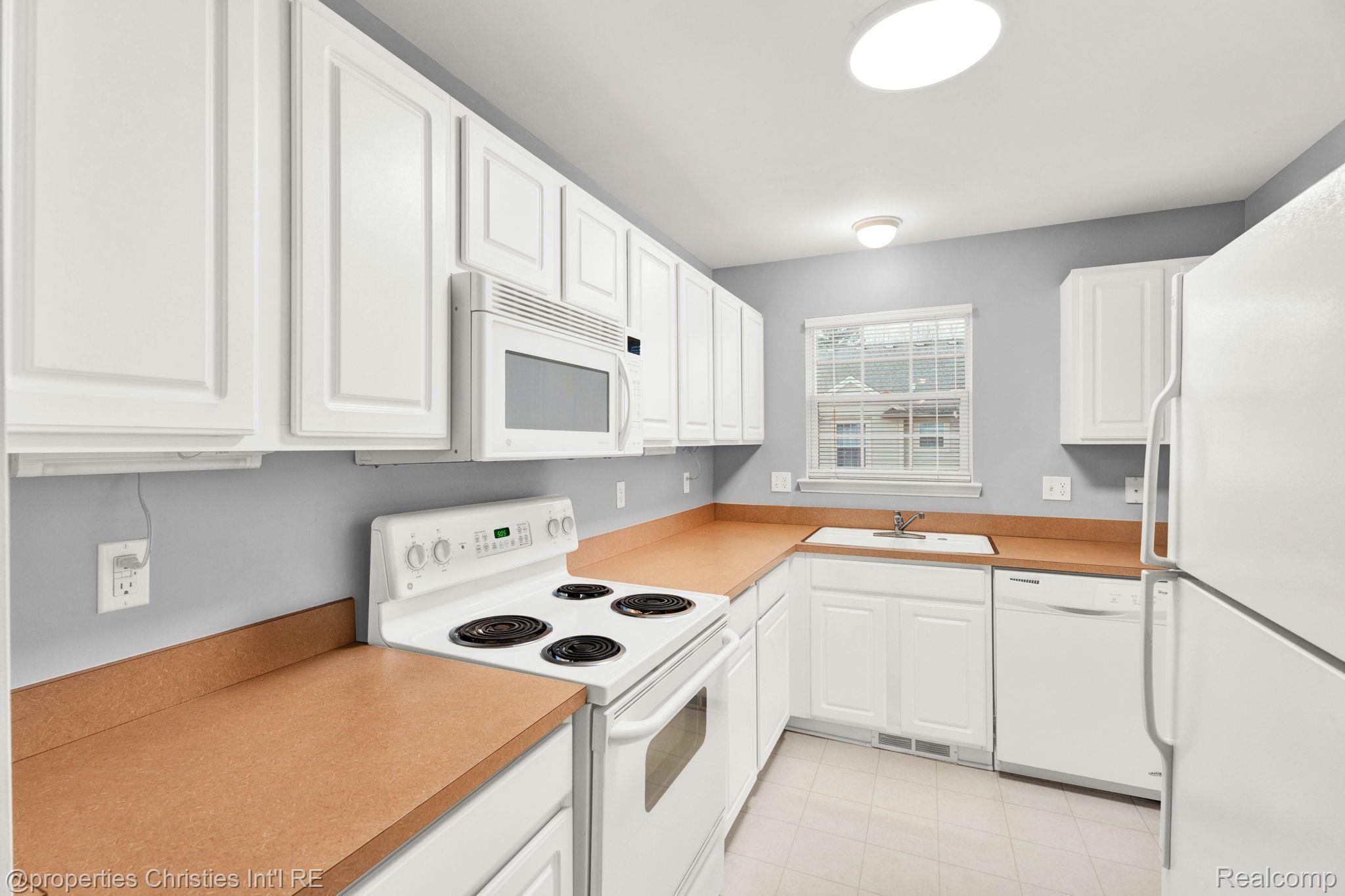 1858 Flagstone Circle #49