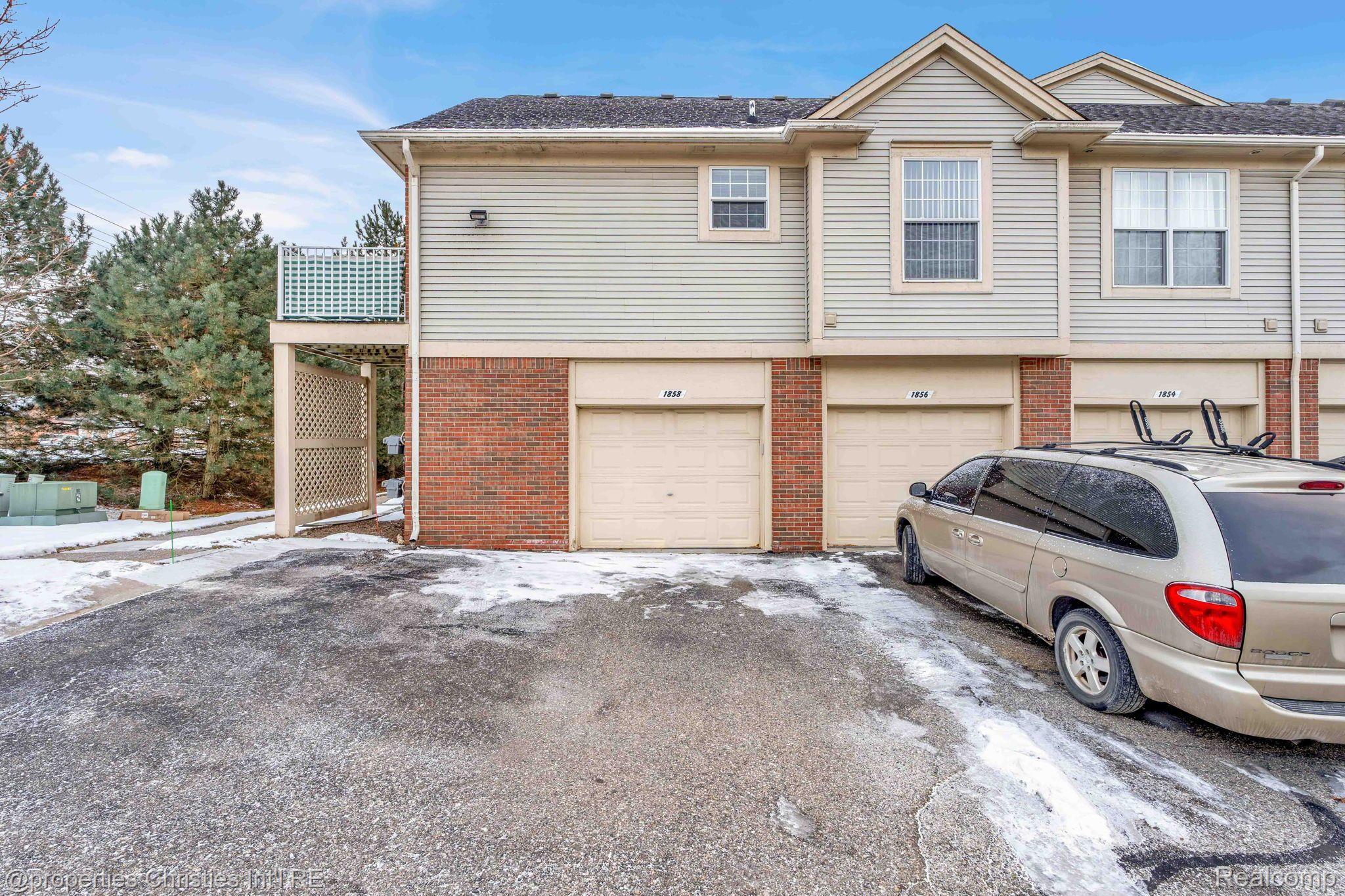 1858 Flagstone Circle #49