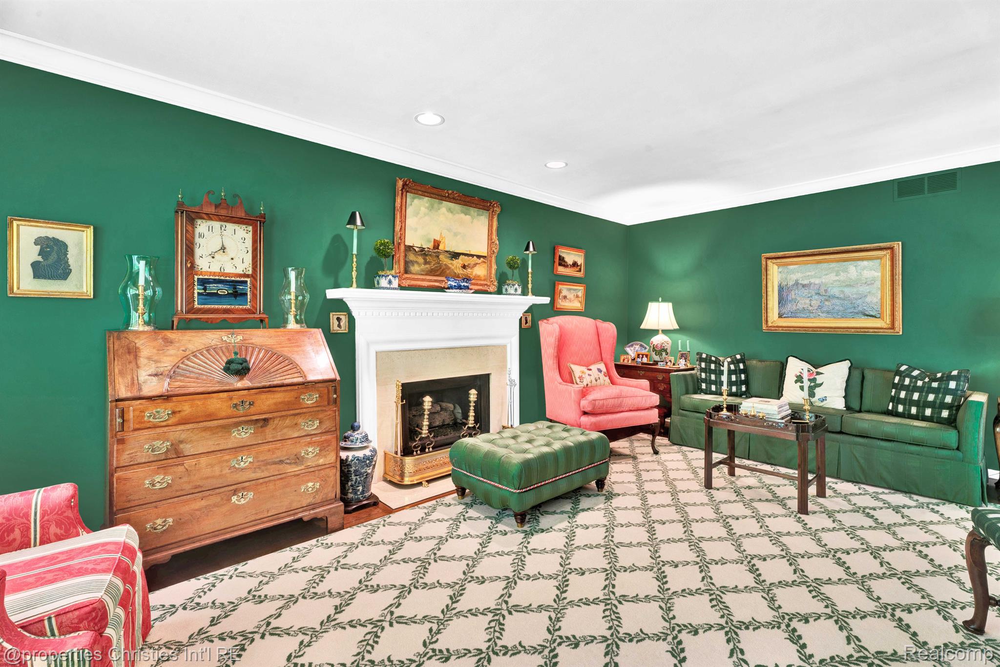 22366 VALLEY OAKS Drive