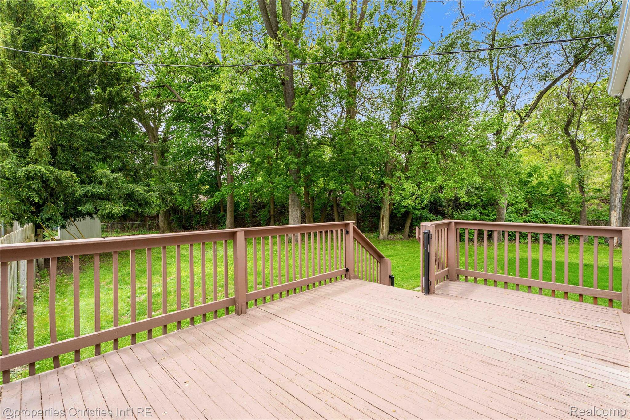 813 Catalpa Drive