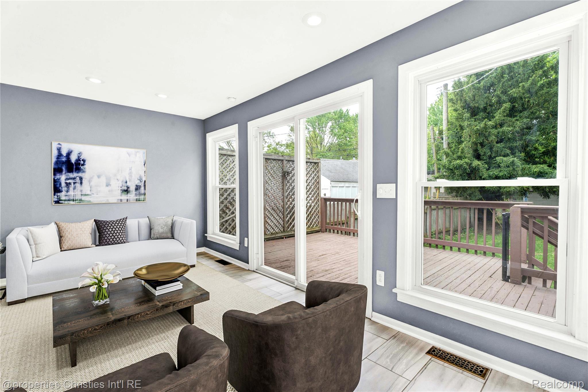 813 Catalpa Drive