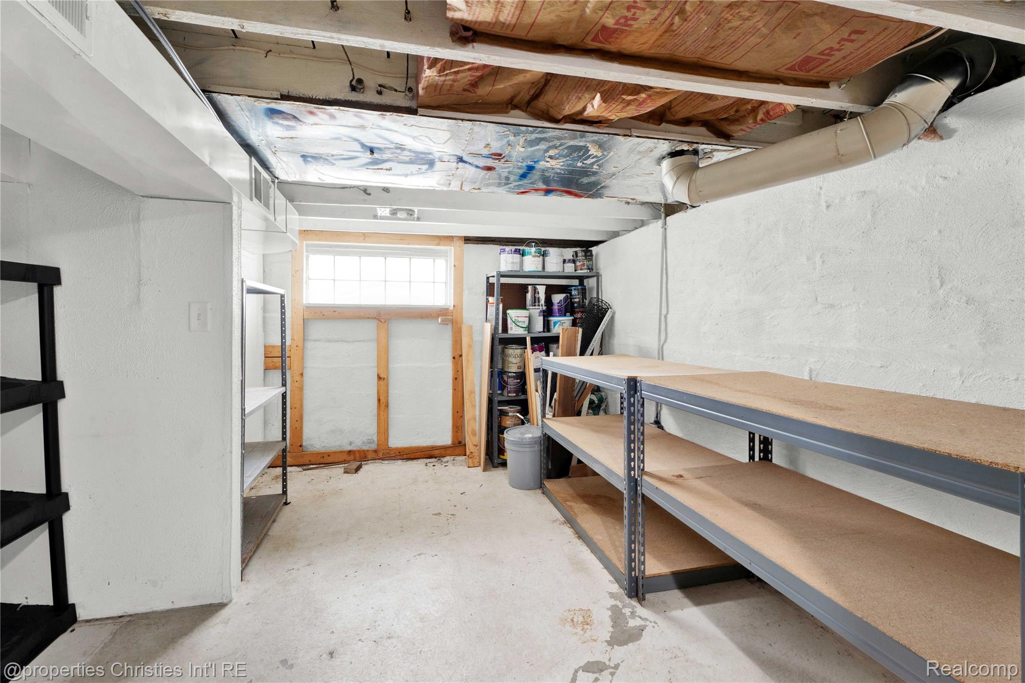 813 Catalpa Drive