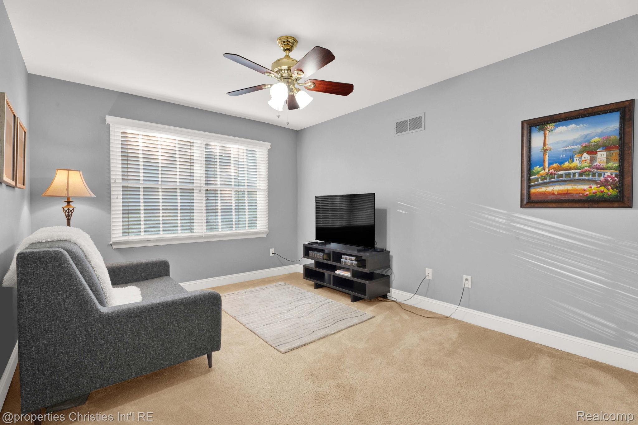 45836 Tournament Drive