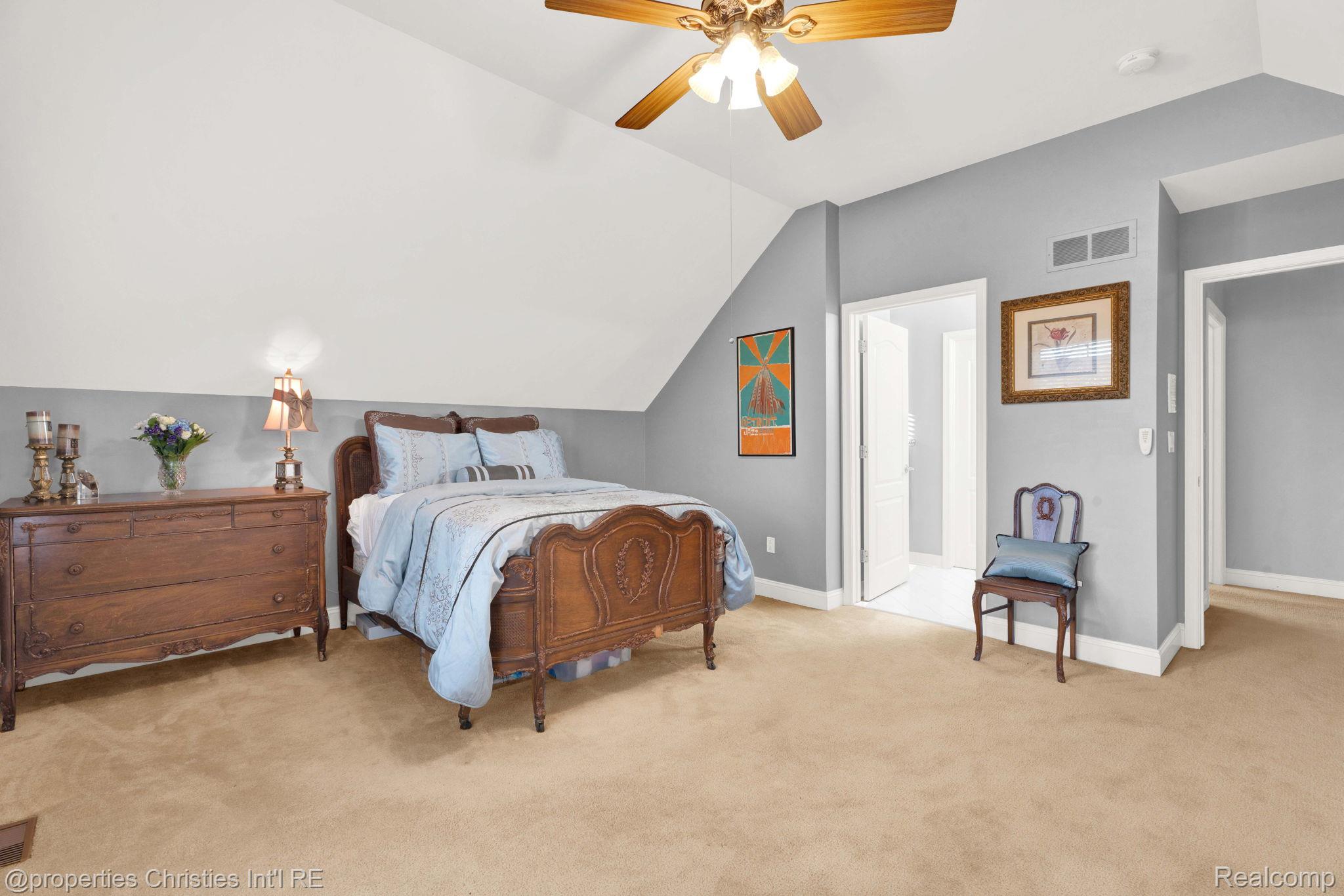 45836 Tournament Drive