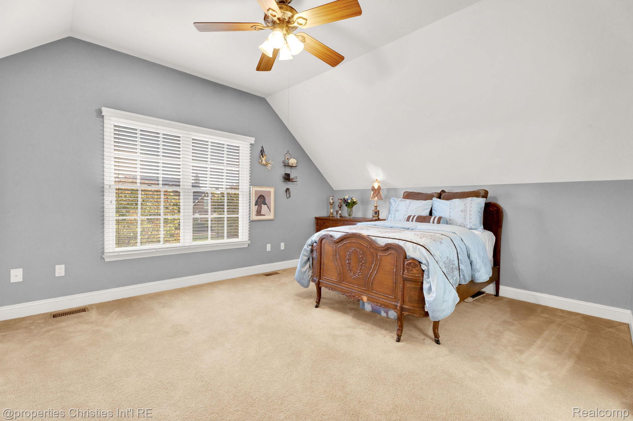 45836 Tournament Drive