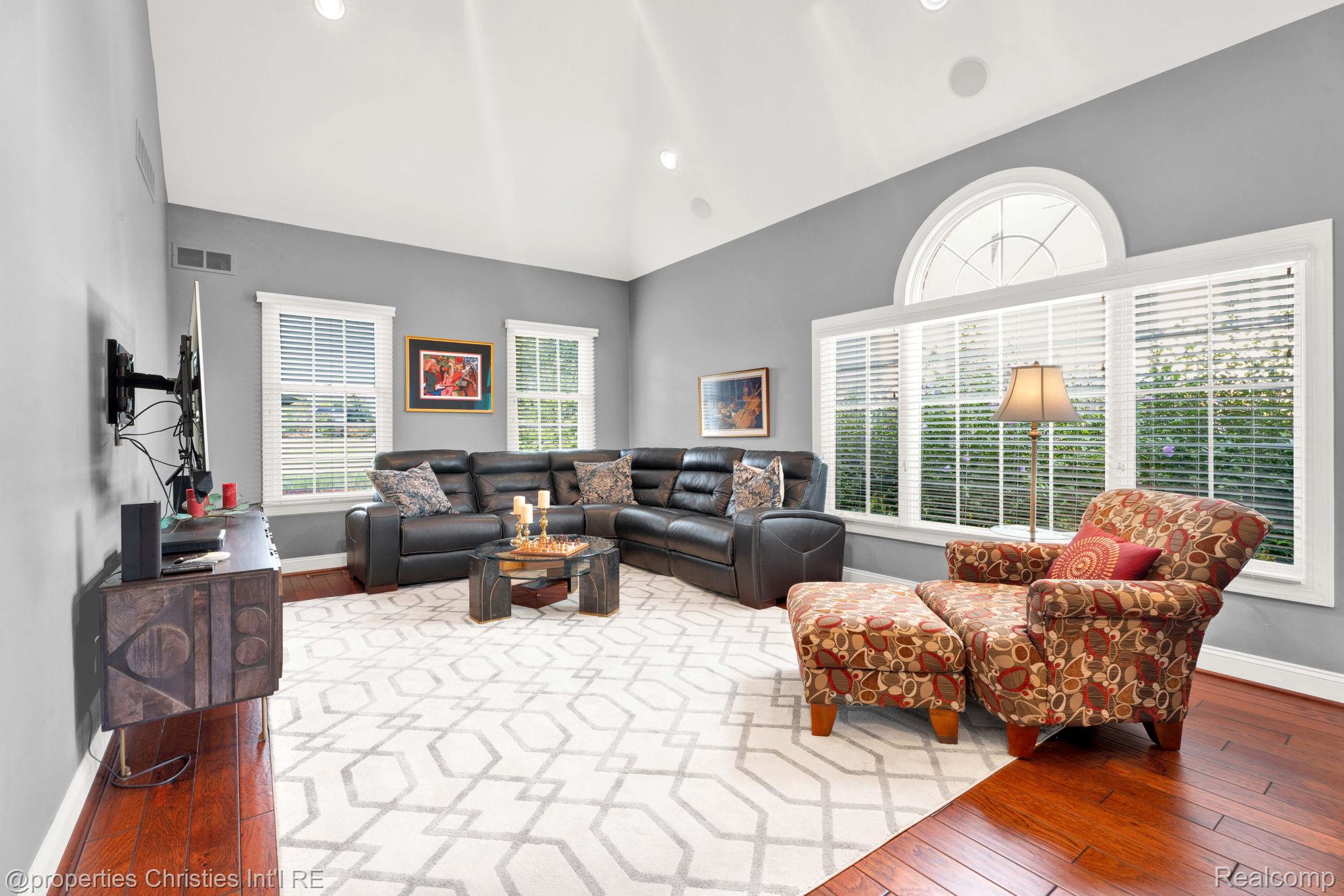 45836 Tournament Drive