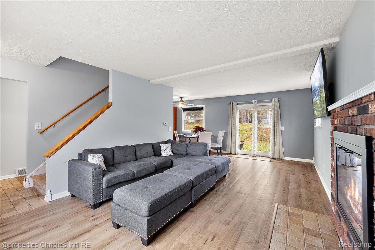 3416 Cooley Drive