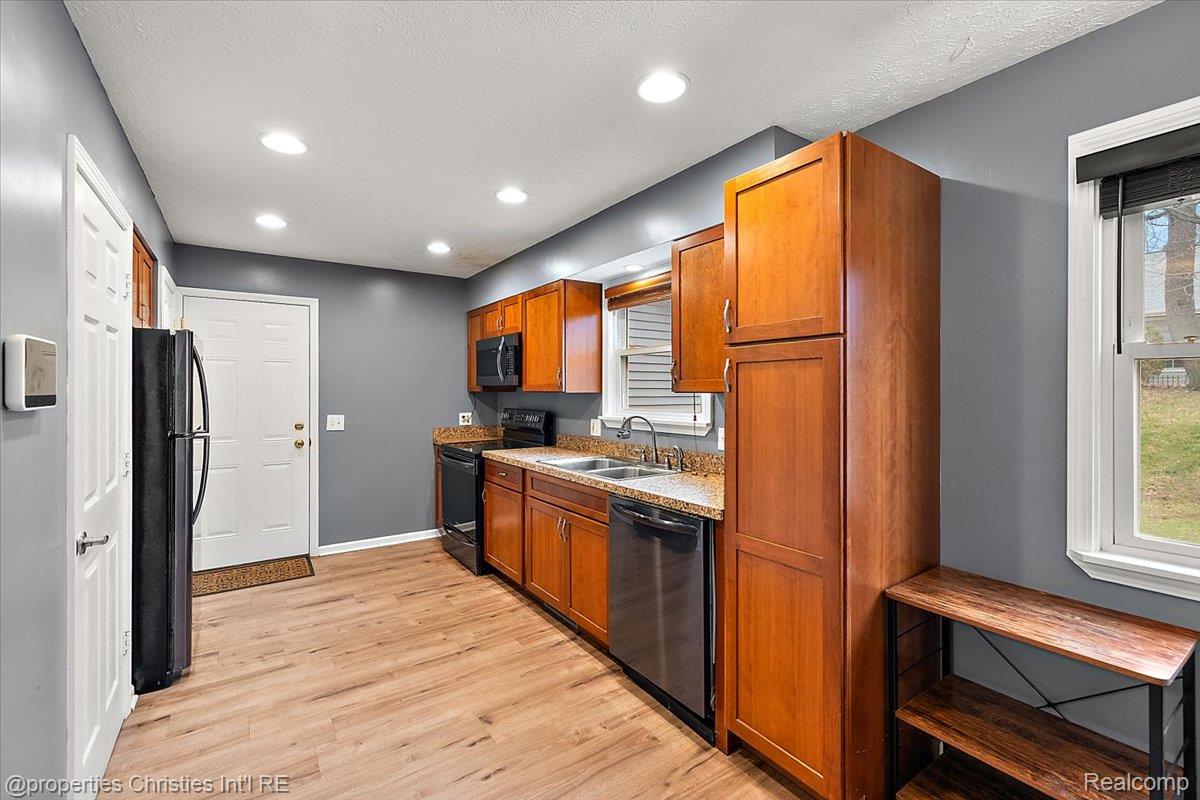 3416 Cooley Drive