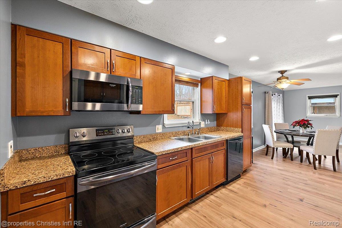 3416 Cooley Drive