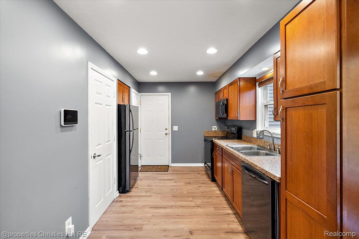 3416 Cooley Drive